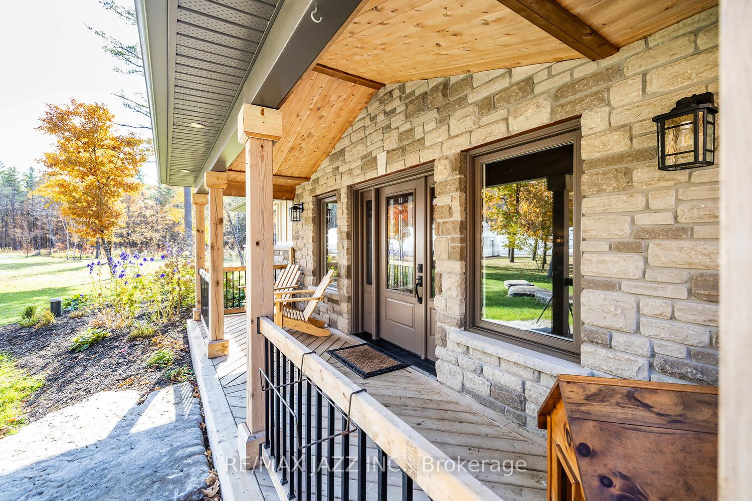 19 Ledge Road, Trent Lakes, ON K0M 1A0