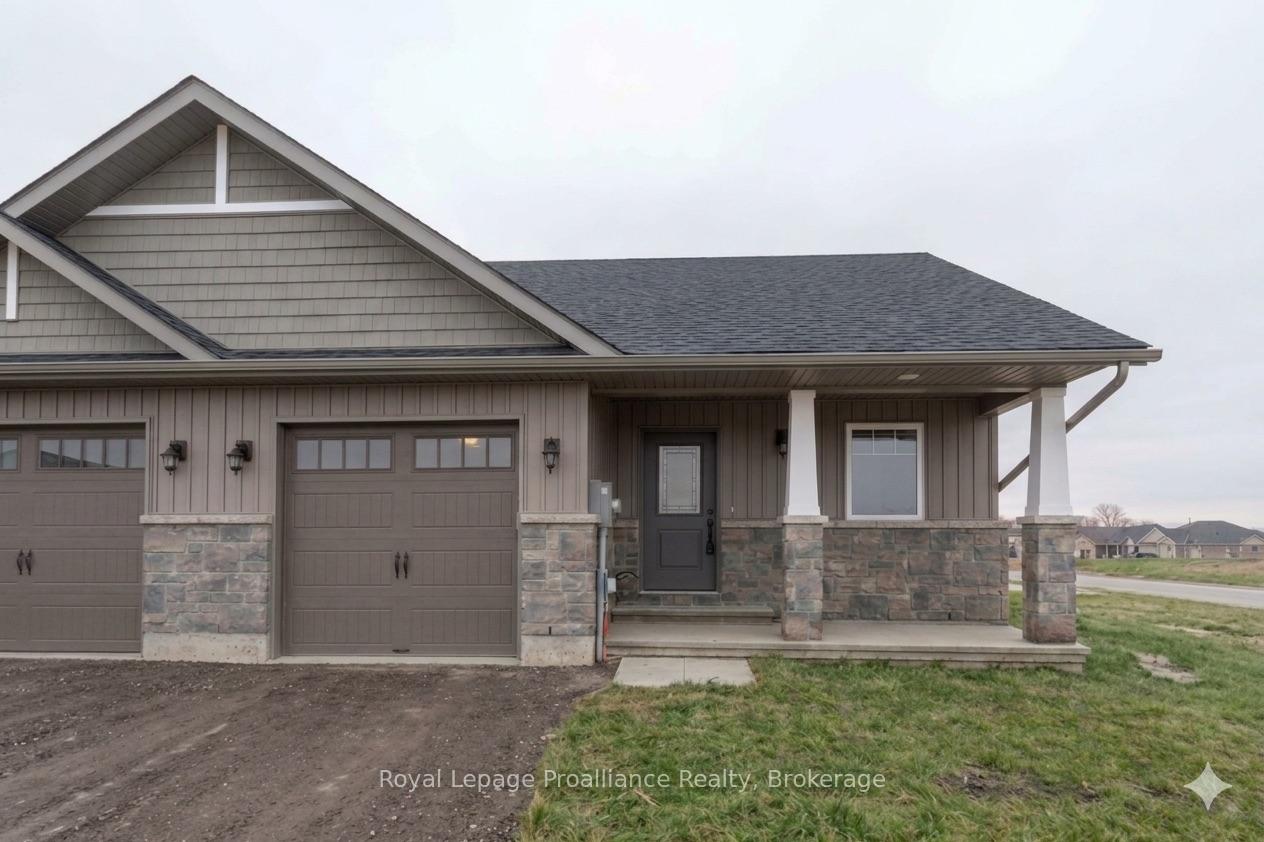 123 Farrington Crescent, Prince Edward County, ON K0K 2T0
