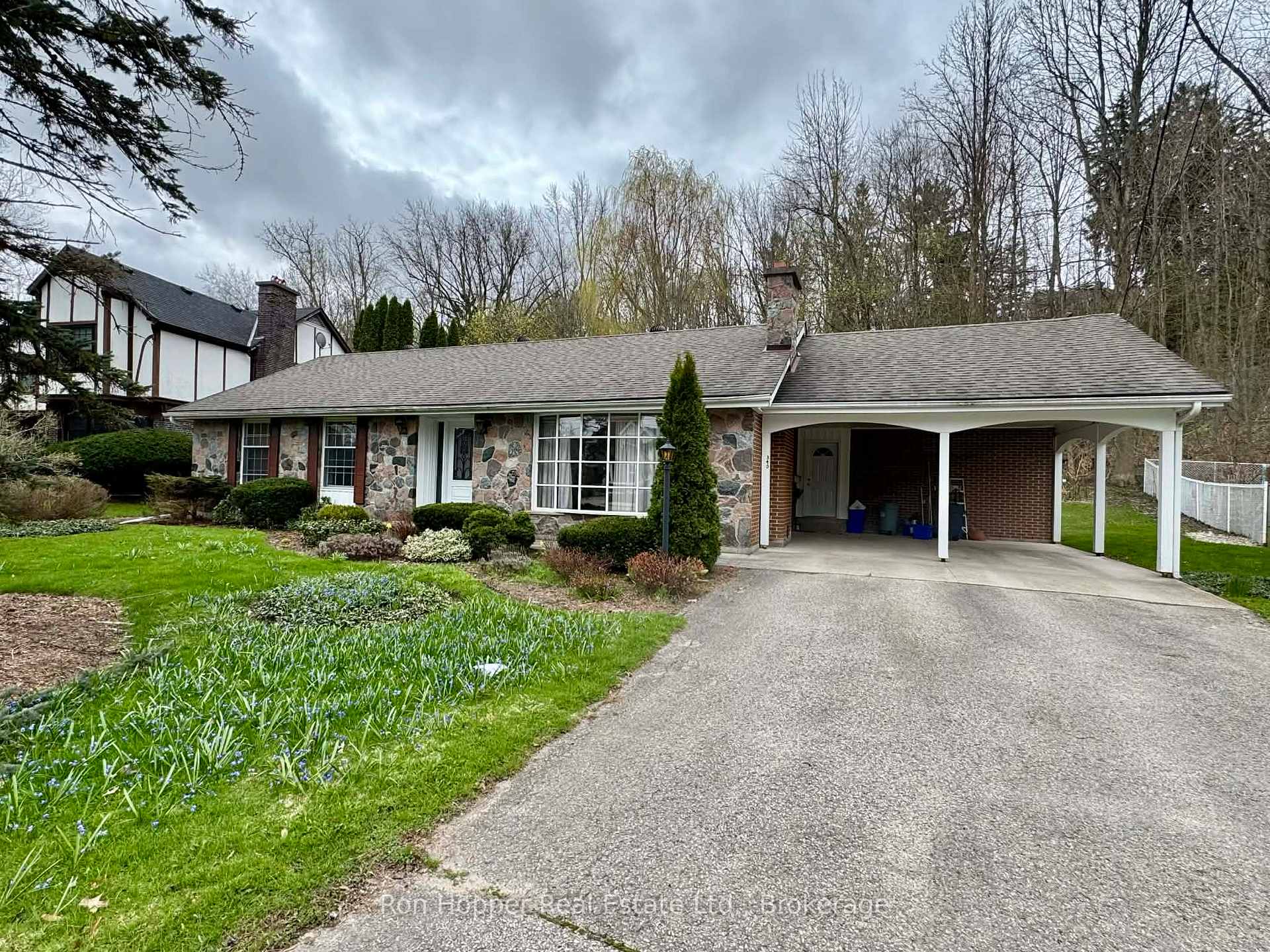 340 2nd Avenue W, Owen Sound, ON N4K 4L7
