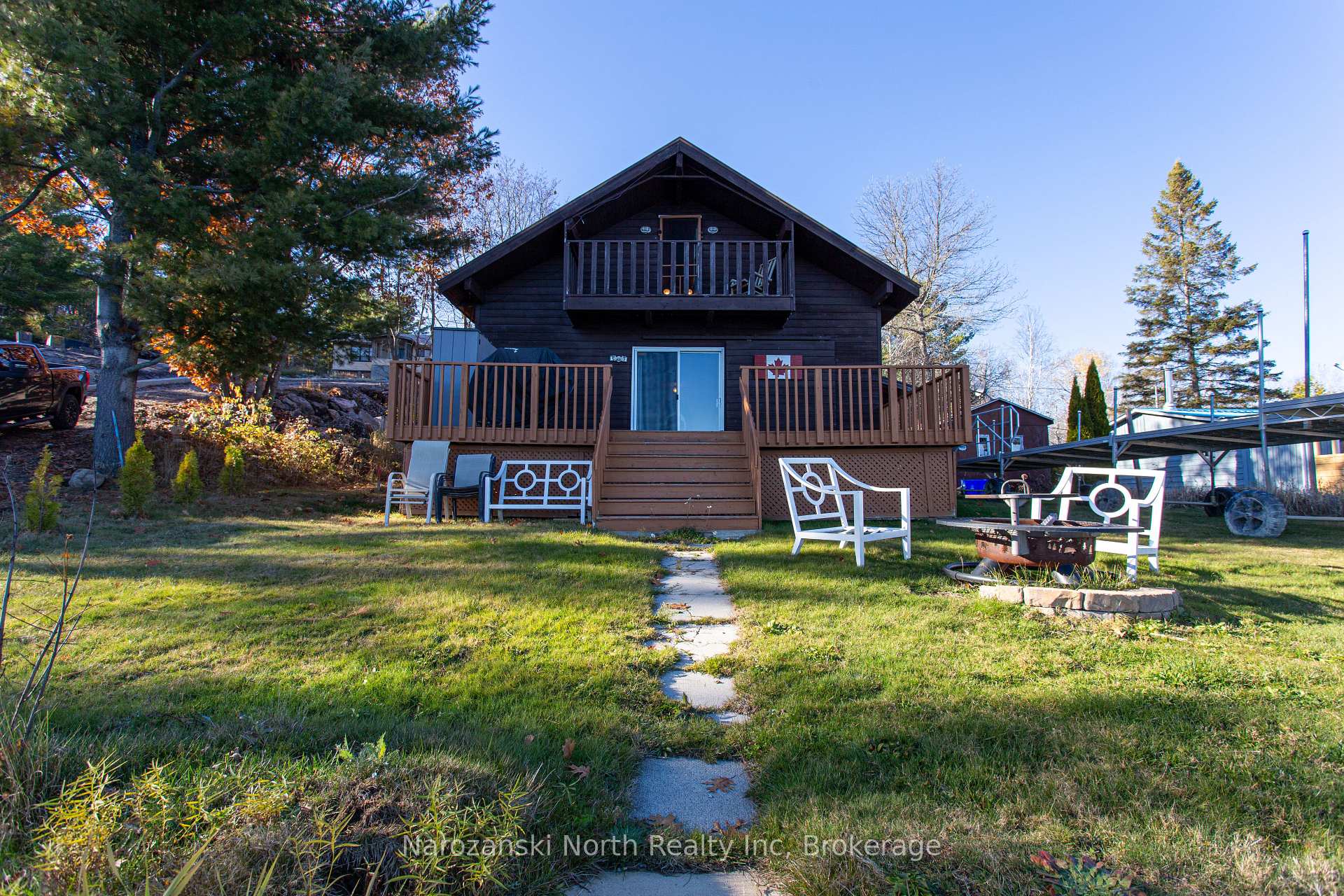 100 C Whippoorwill Road, French River, ON P0M 1A0