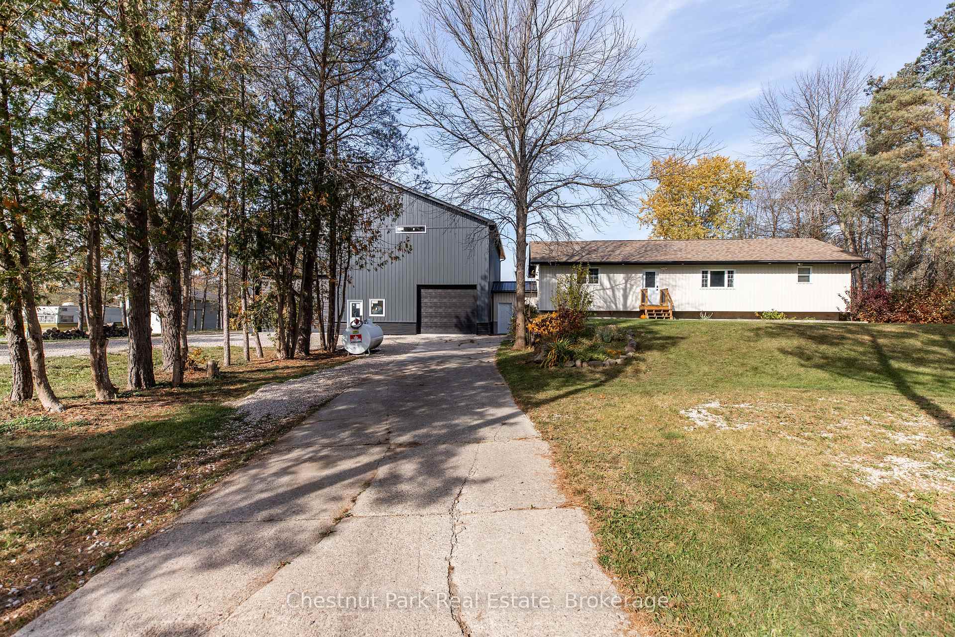 9 Maple Drive, Northern Bruce Peninsula, ON N0H 1Z0