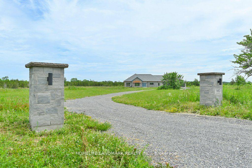 1463 Old Milford Road, Prince Edward County, ON K0K 2P0