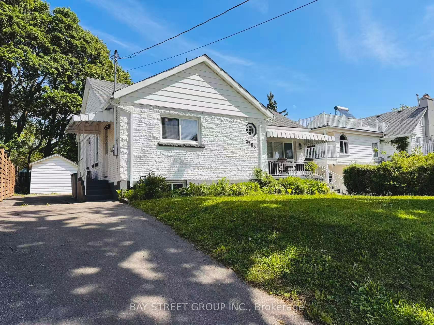 4305 Bampfield Street, Niagara Falls, ON L2E 1G7