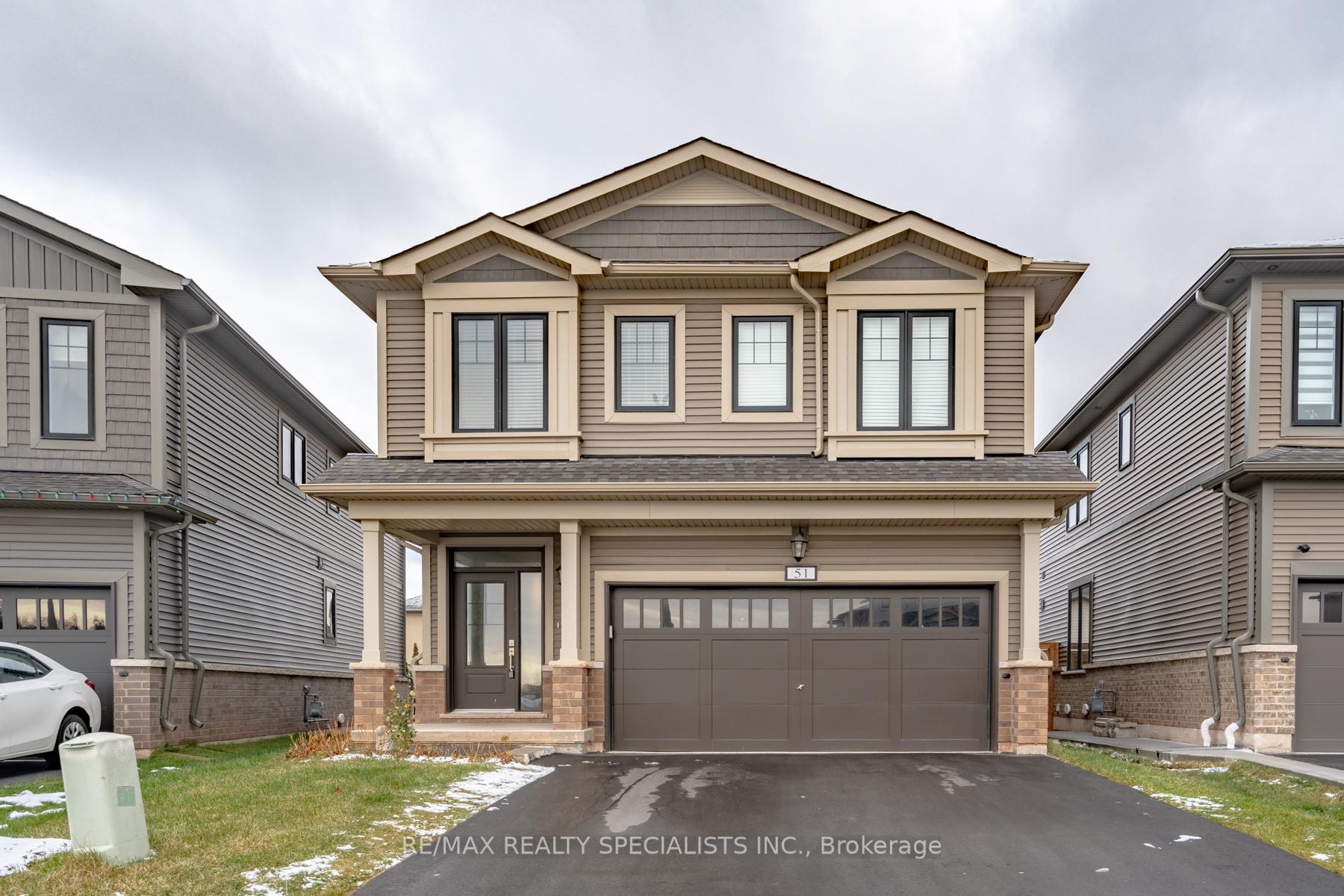 51 Starfire Crescent, Hamilton, ON L8E 0K8