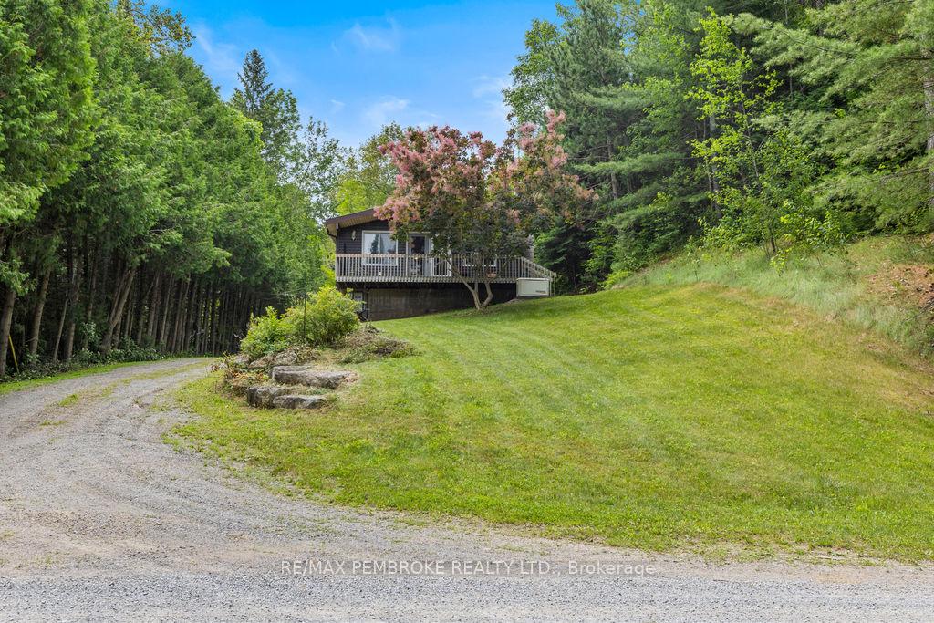 194 Klondike Road, Bonnechere Valley, ON K0J 1T0