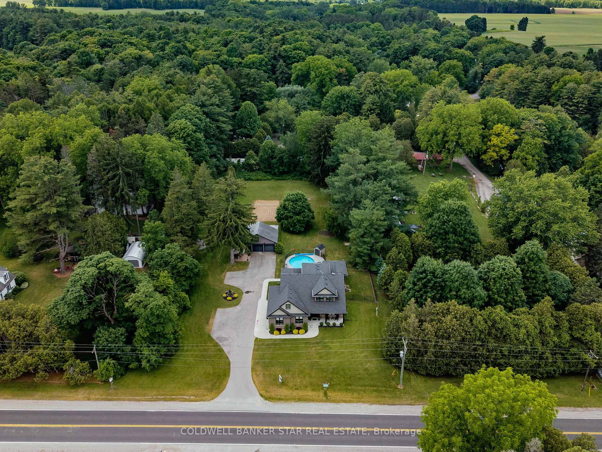 8037 Springwater Road, Central Elgin, ON N5H 2R4