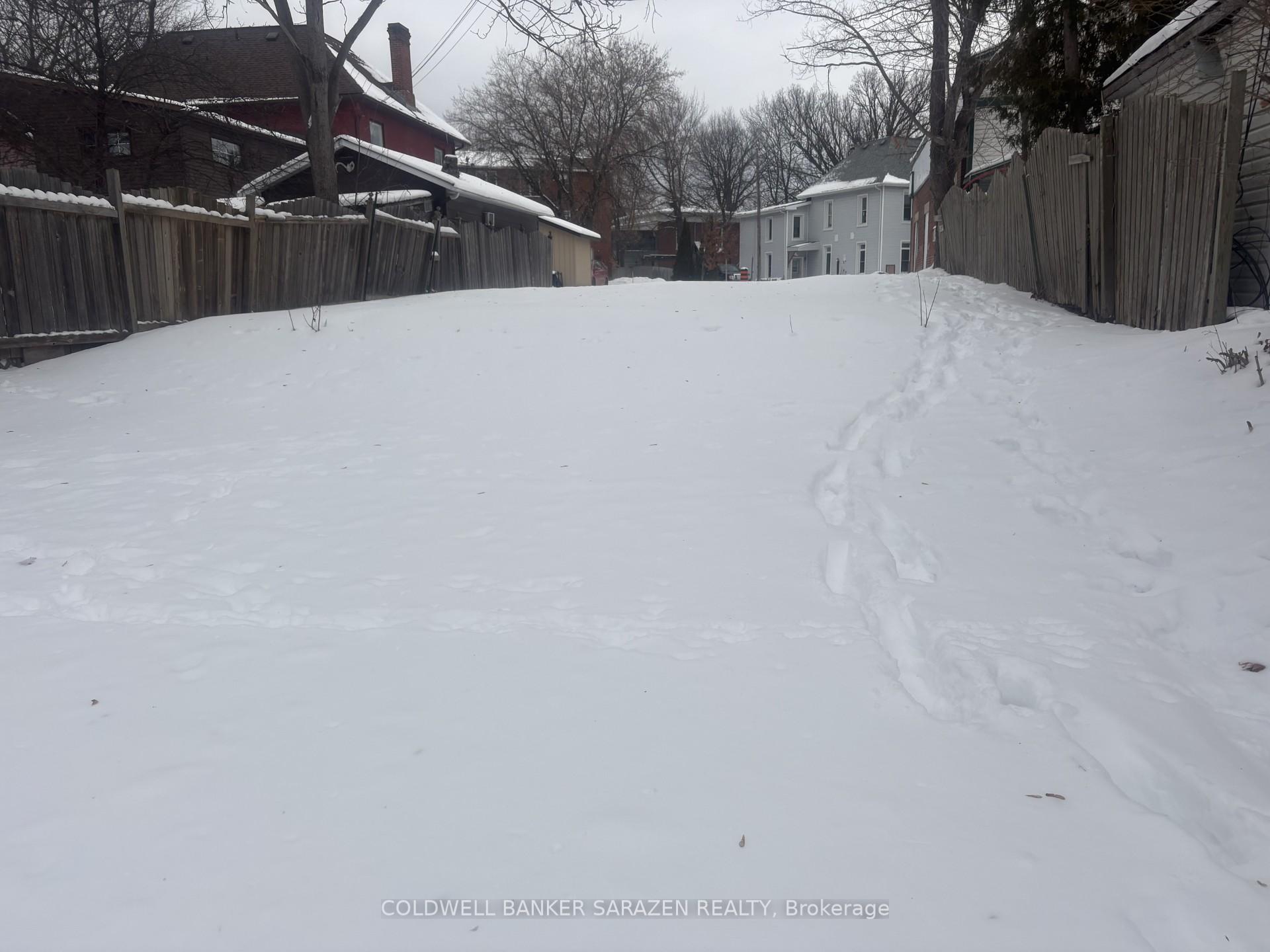 126 W Elgin Street W, Arnprior, ON K7S 1N8