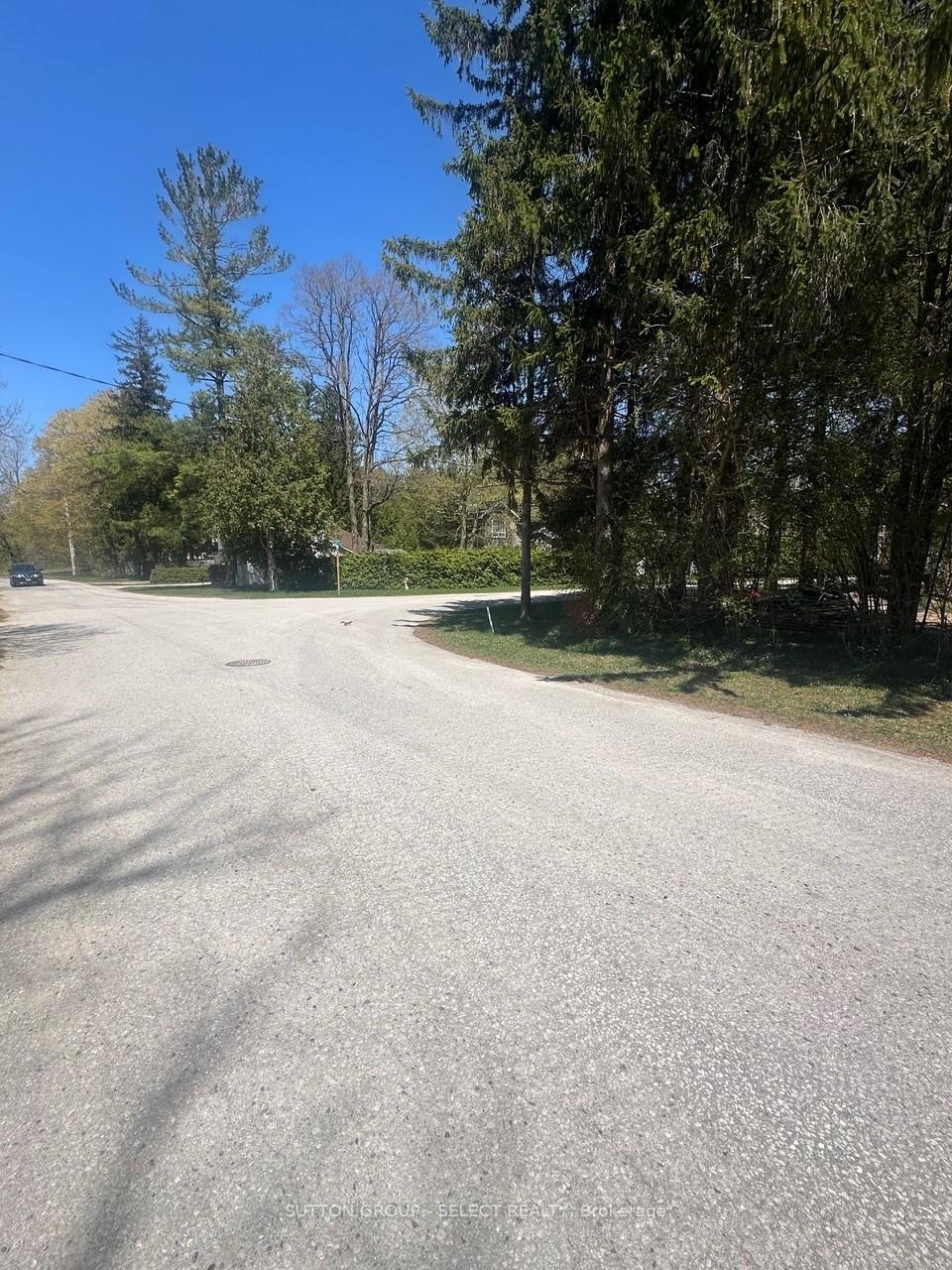 14 MacTavesh Crescent, Bluewater, ON N0M 1G0