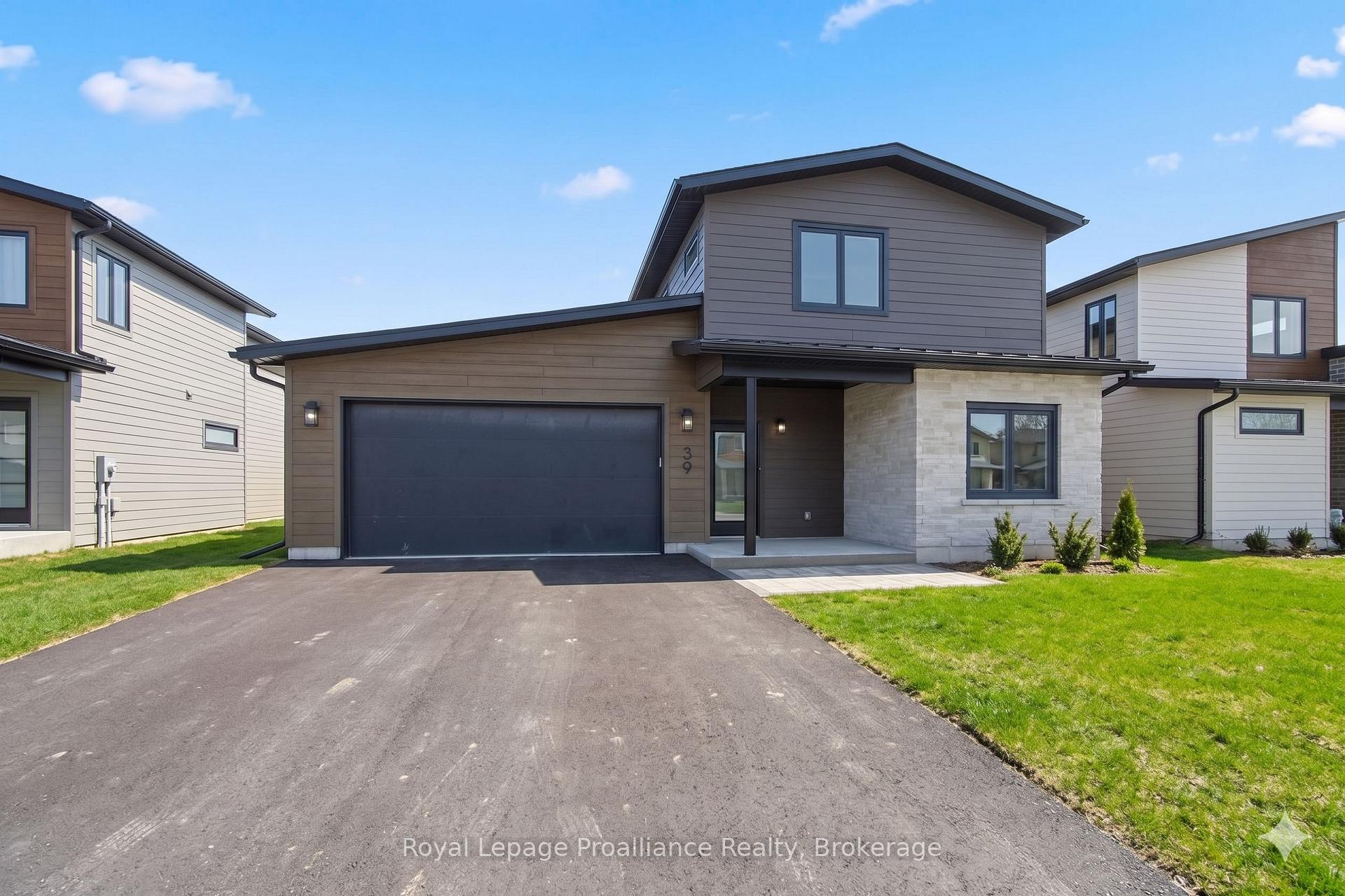 39 Fraser Drive, Quinte West, ON K0K 1E0