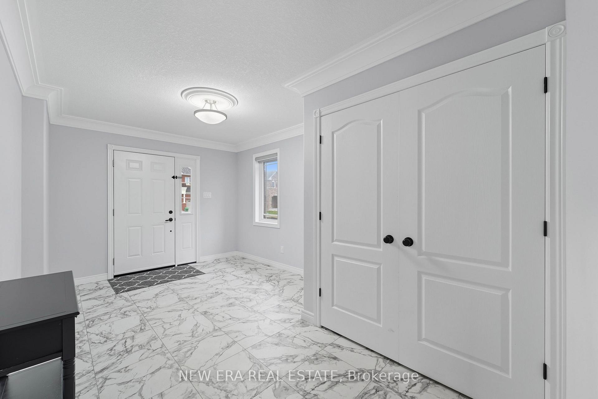 907 Bramford Terrace, Peterborough, ON K9K 0H3