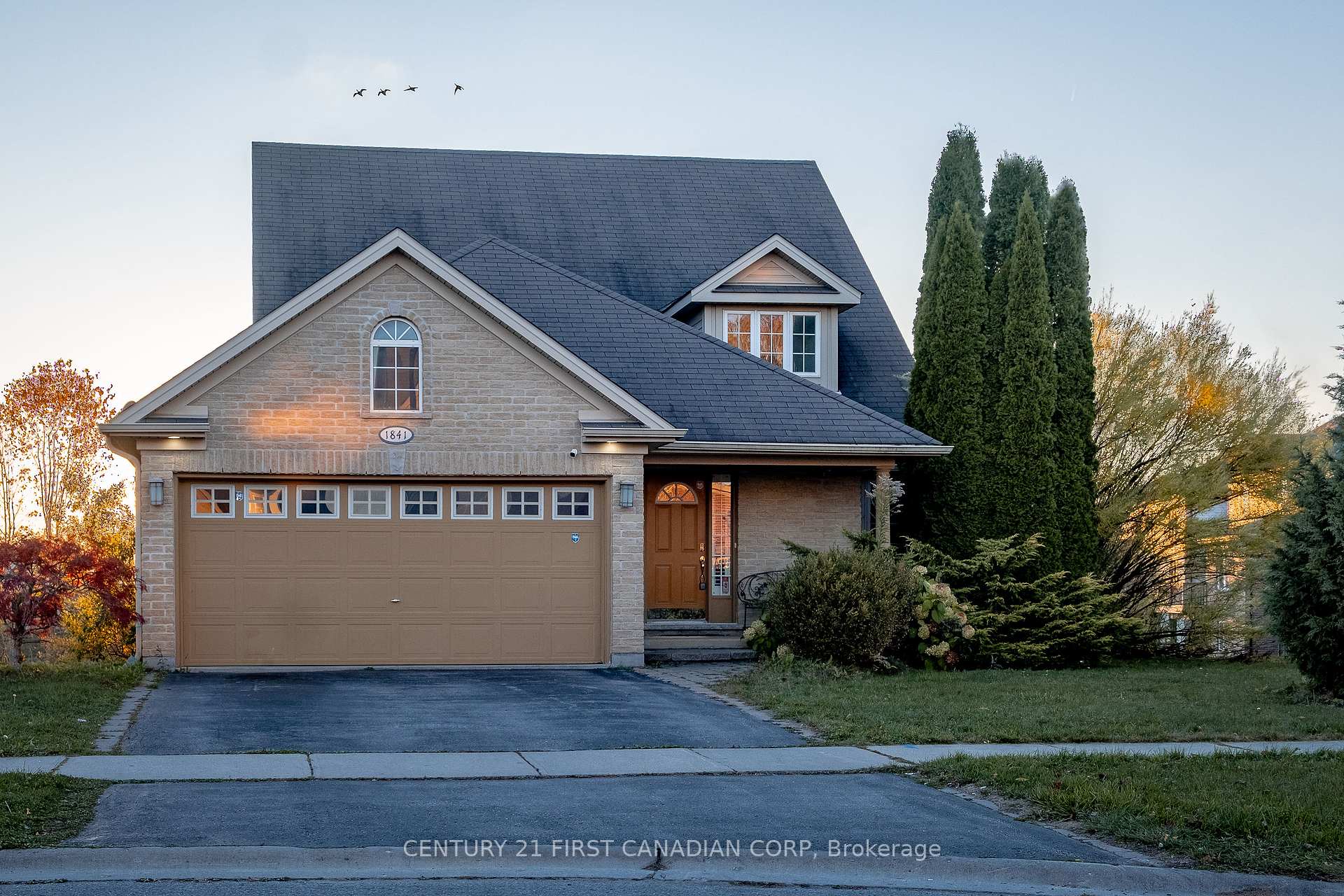 1841 Foxwood Avenue, London North, ON N6G 0C4