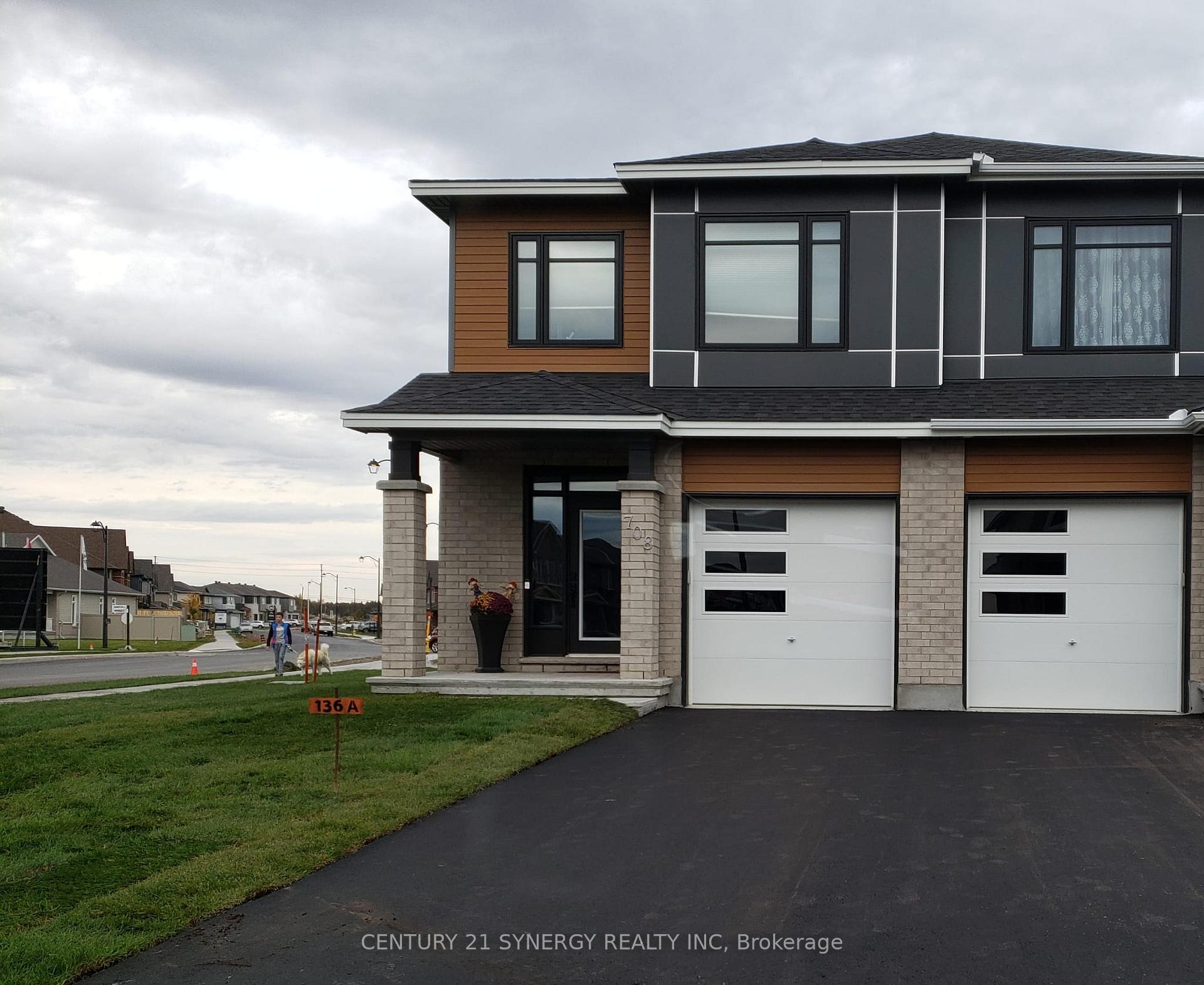 708 SE Taliesin Crescent, Stittsville - Munster - Richmond, ON K2S 2K6