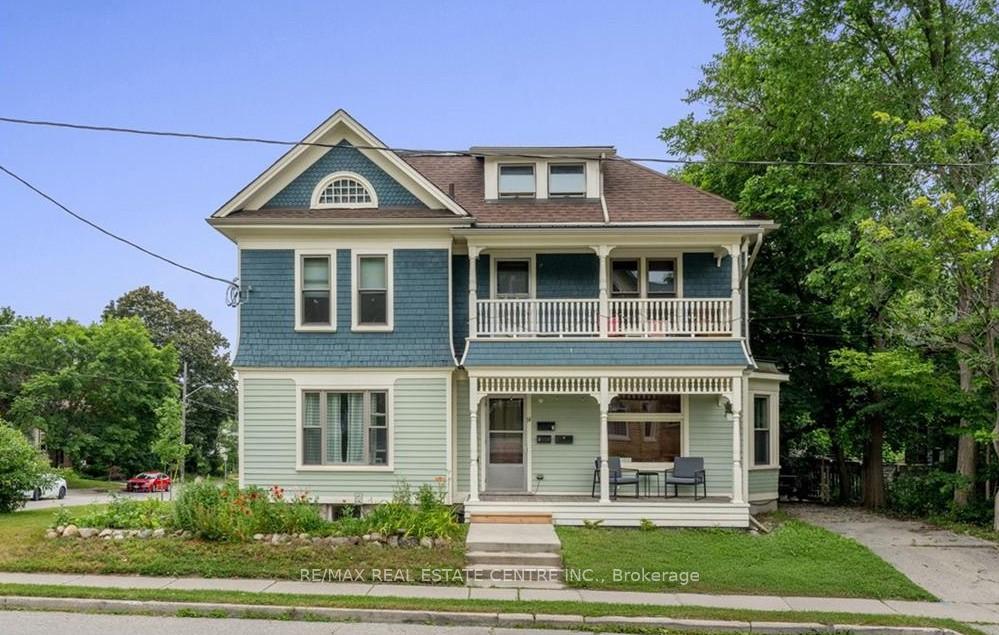14 Young Street W, Waterloo, ON N2L 2Y8