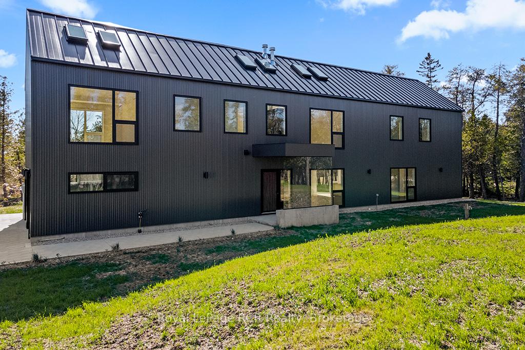 67 Pedwell Drive, Northern Bruce Peninsula, ON N0H 2R0
