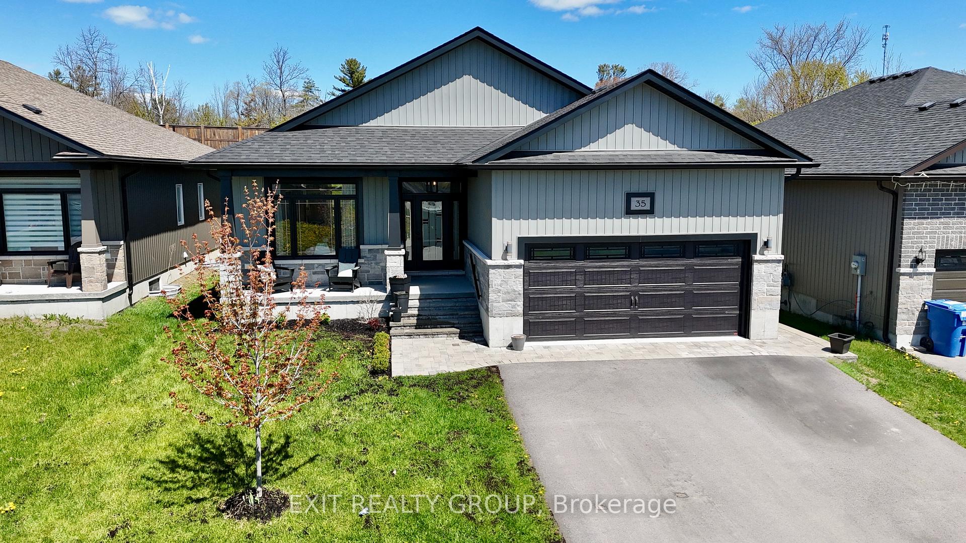 35 Schmidt Way, Quinte West, ON K8V 0L5