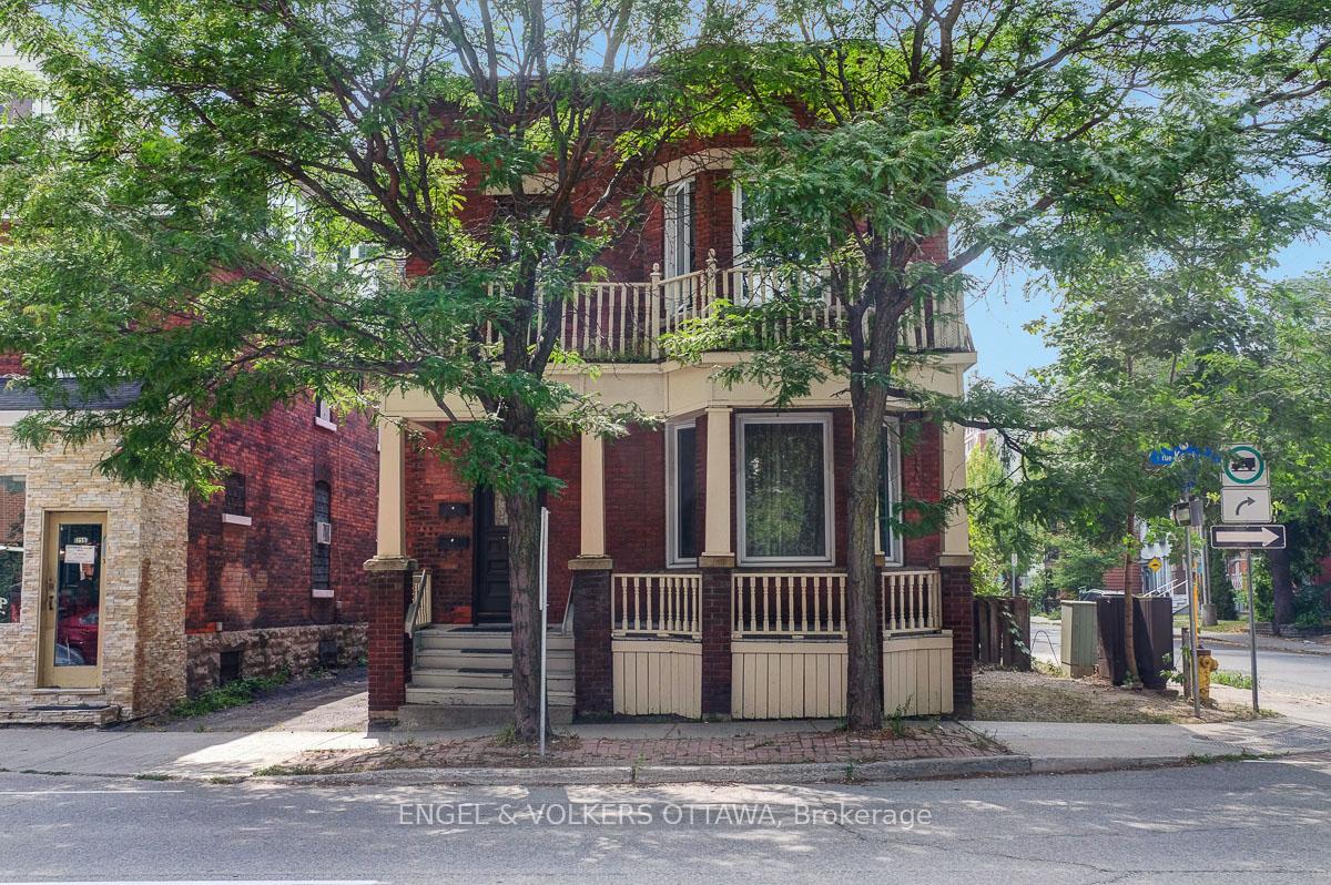 256 Kent Street N, Ottawa Centre, ON K2P 2A2