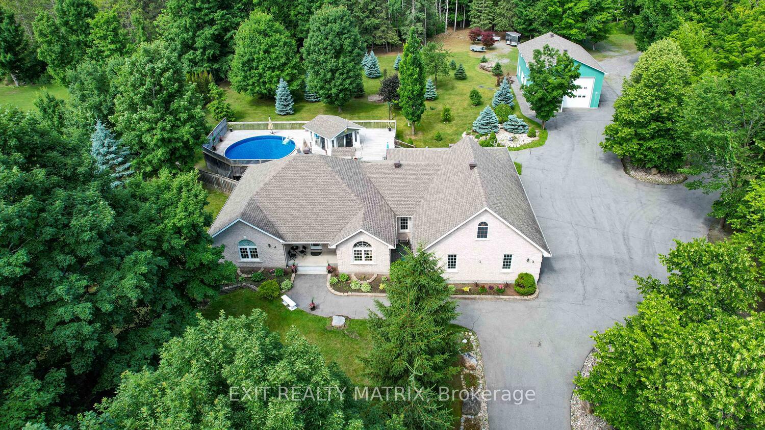 2573 Mitchell Street, Greely - Metcalfe - Osgoode - Vernon and Area, ON K0A 2P0