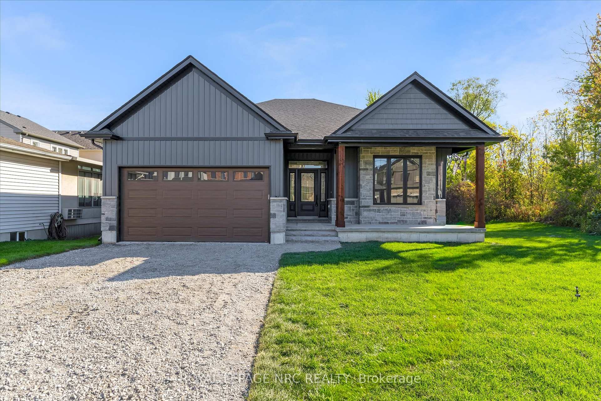 207 Forks Road, Welland, ON L3B 6C5