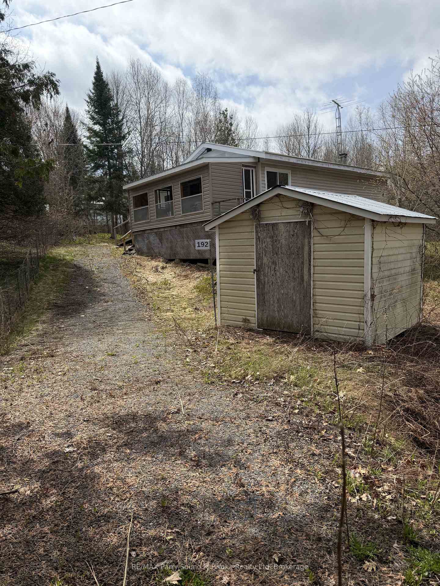 192 Seagull Lake Road, Parry Sound Remote Area, ON P0H 1A0