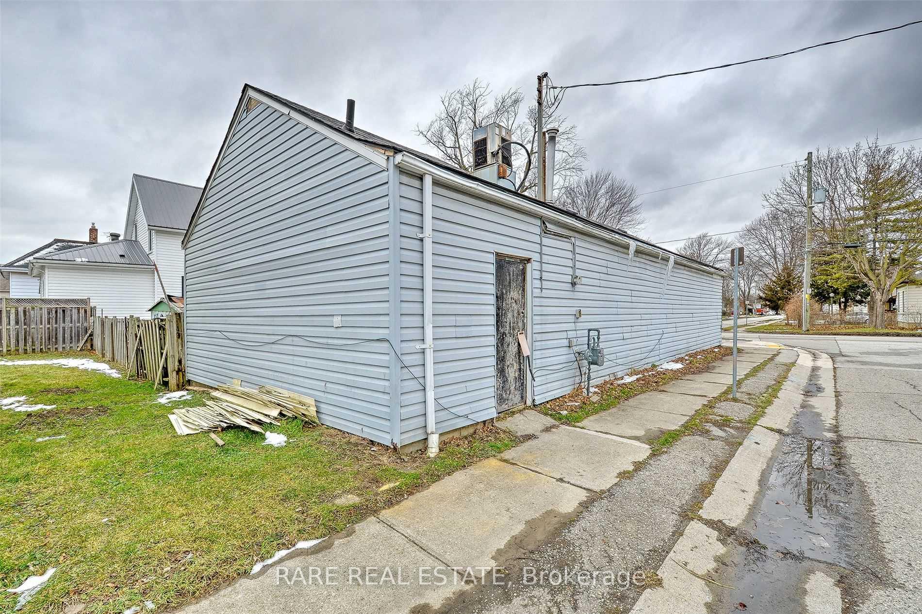 280 Park Street, Chatham-Kent, ON N7M 3S3