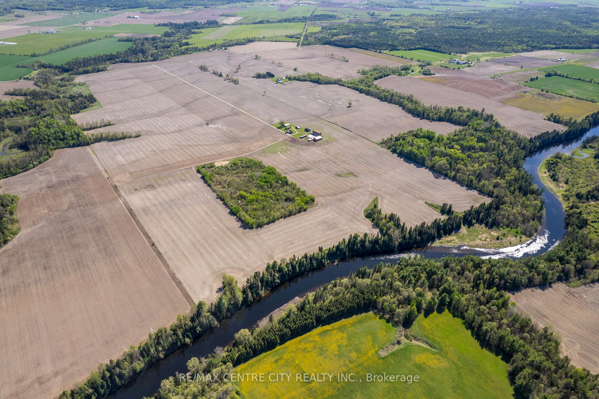 1998 South Mcnaughton Road W, Admaston/Bromley, ON K7V 3Z5