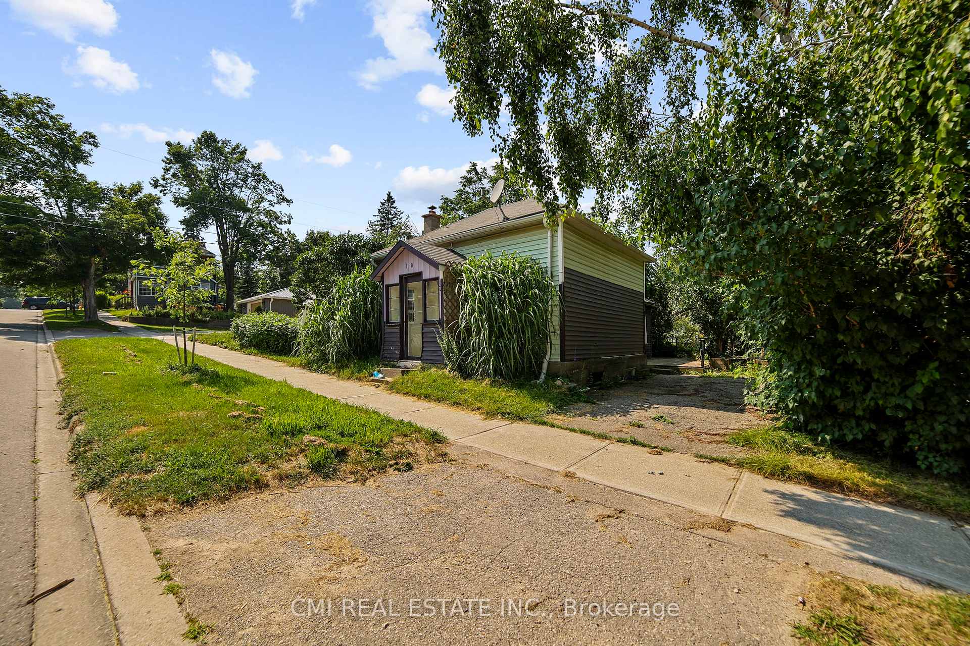 120 Second Avenue E, Shelburne, ON L0N 1S1