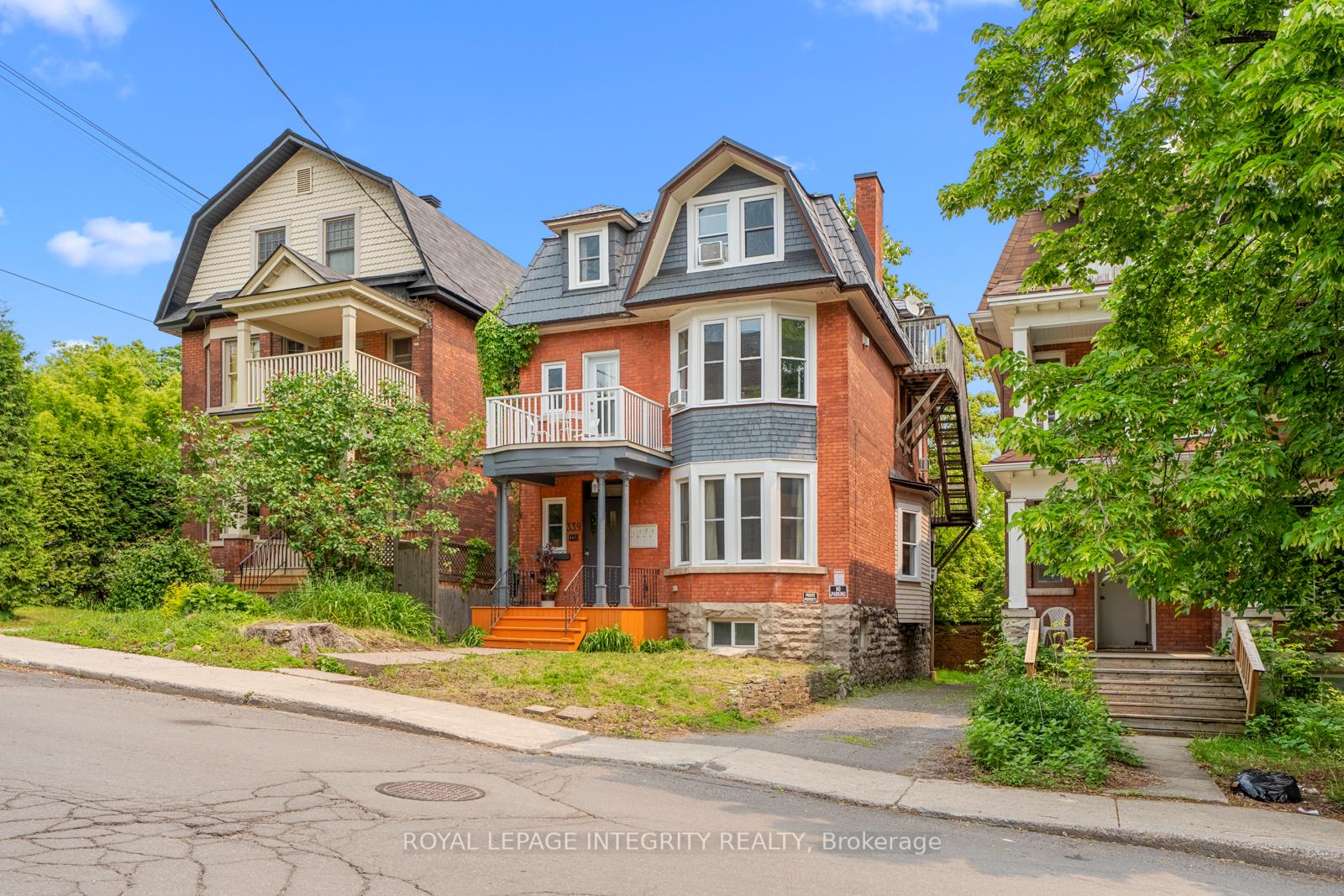 339 Chapel Street, Lower Town - Sandy Hill, ON K1N 7Z5