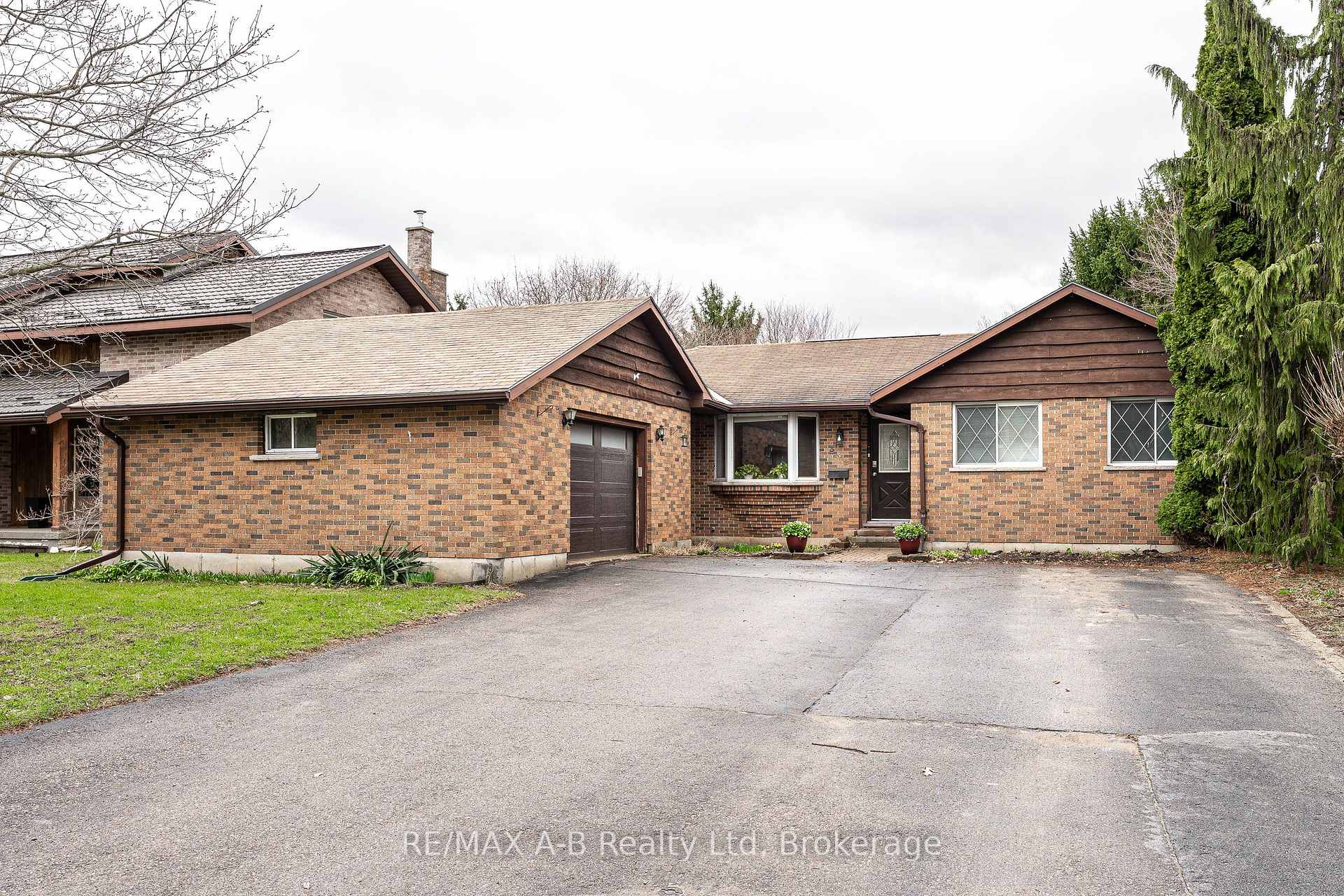 332 Widder Street E, St. Marys, ON N4X 1A6
