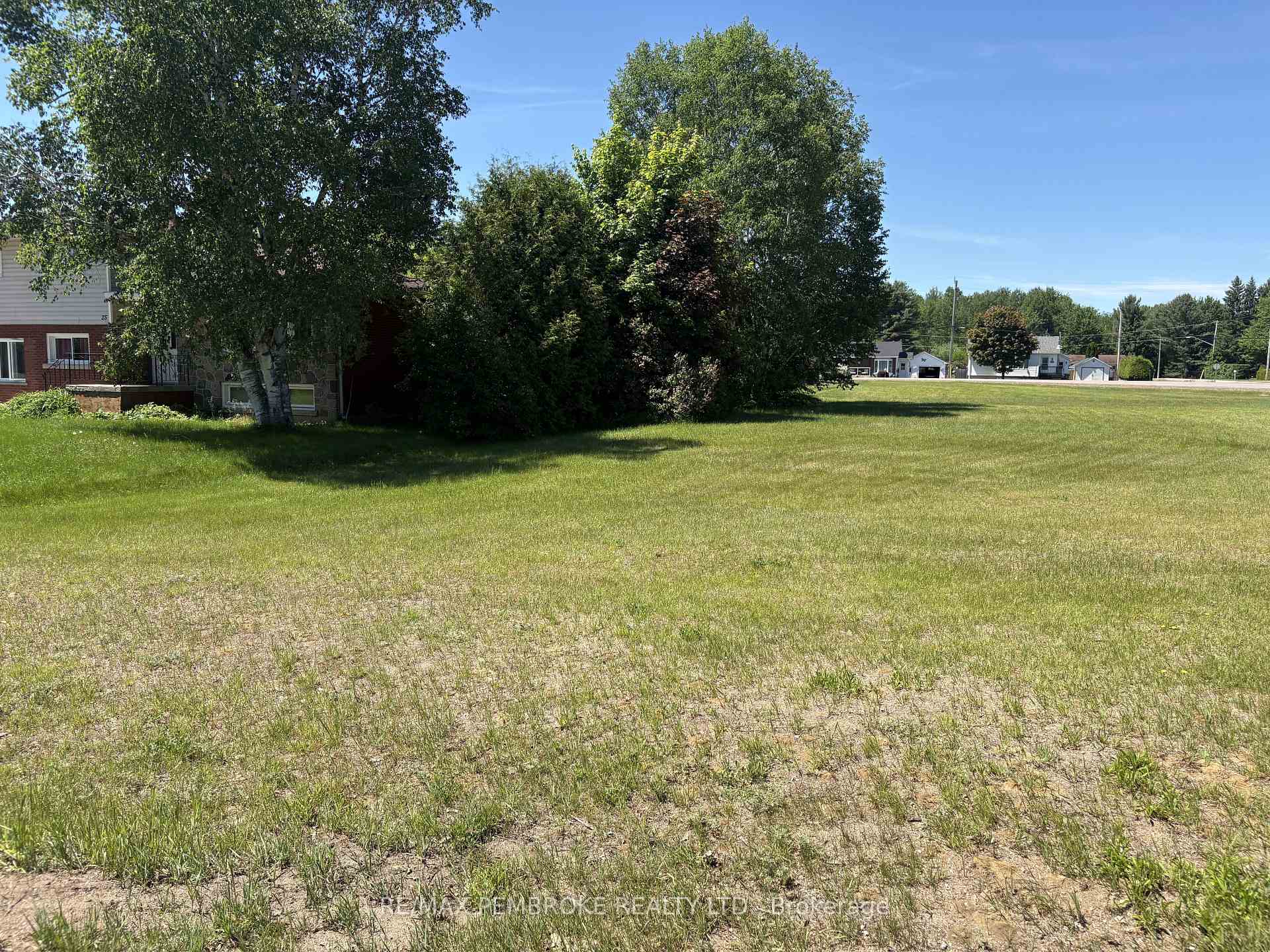 Lot 10 Barry Street, Laurentian Valley, ON K8A 7L5