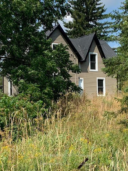 2673 County Rd 11 Road, Greater Napanee, ON K0K 2Z0
