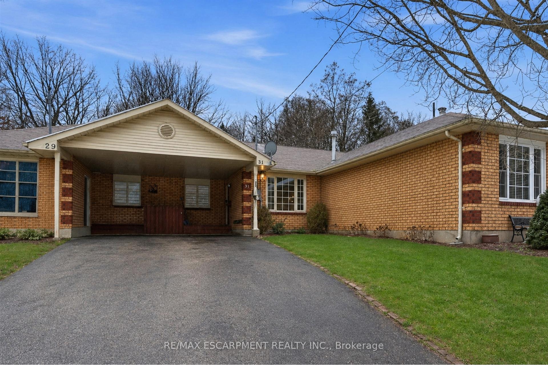 31 Galileo Boulevard, Brantford, ON N3R 7Y3