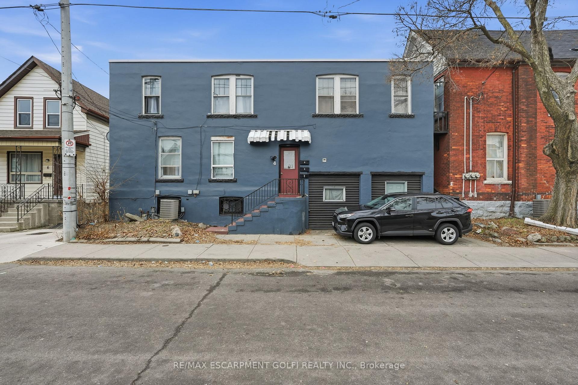 4 Rosemont Avenue, Hamilton, ON L8L 6M4