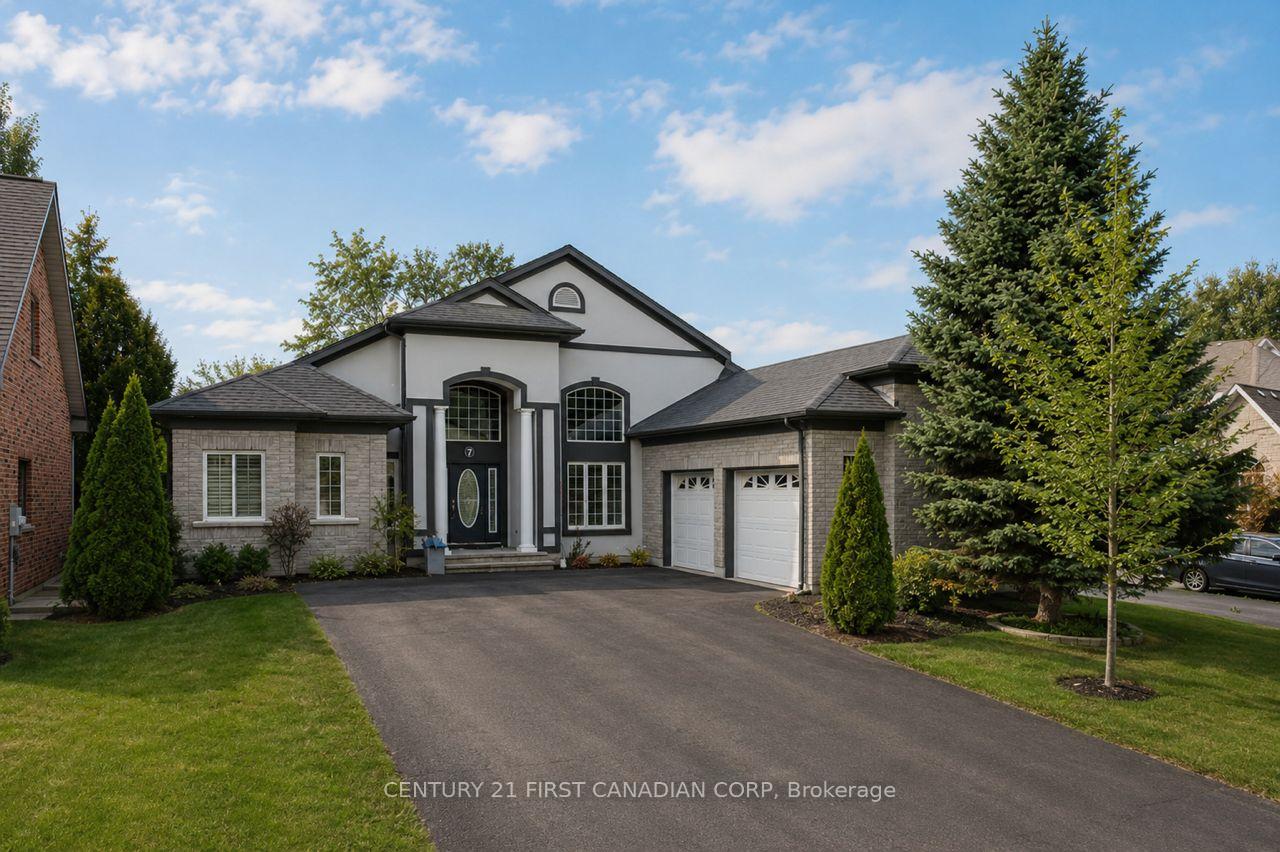 7 Edwin Drive, London South, ON N6C 6A7