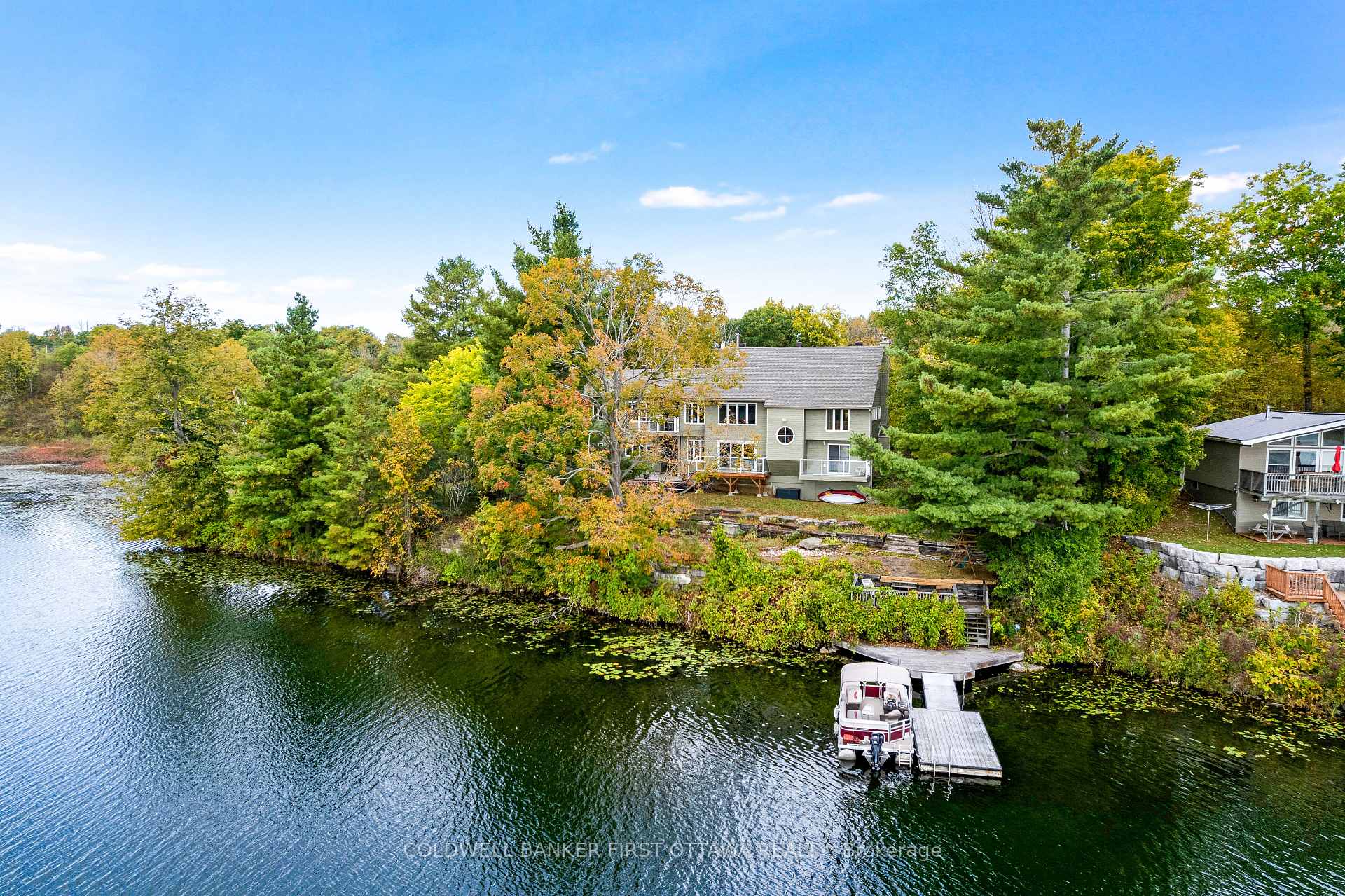100 NAGLE Way, Tay Valley, ON K7H 3C5