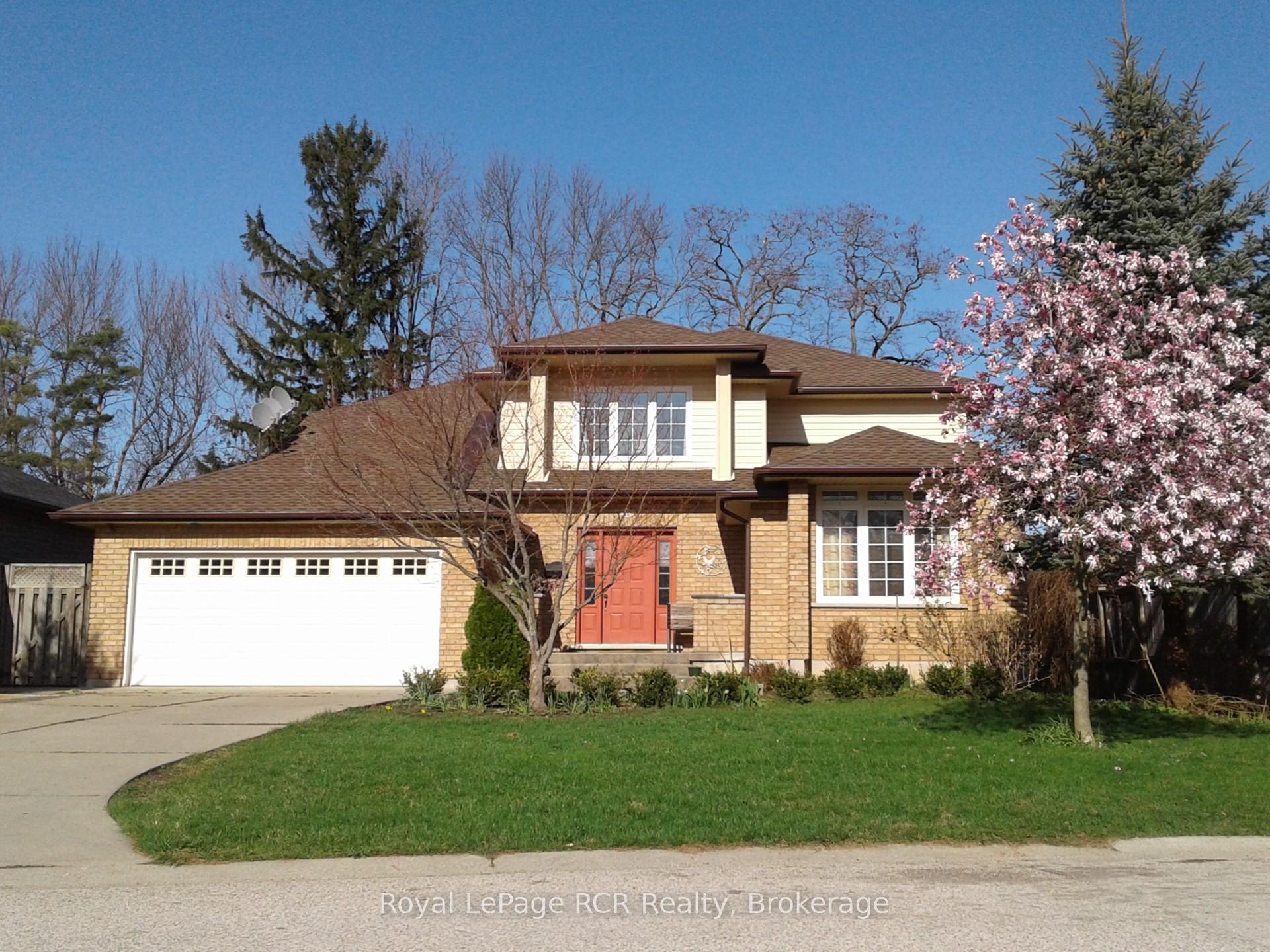 335 3rd Avenue W, Owen Sound, ON N4K 6Y9