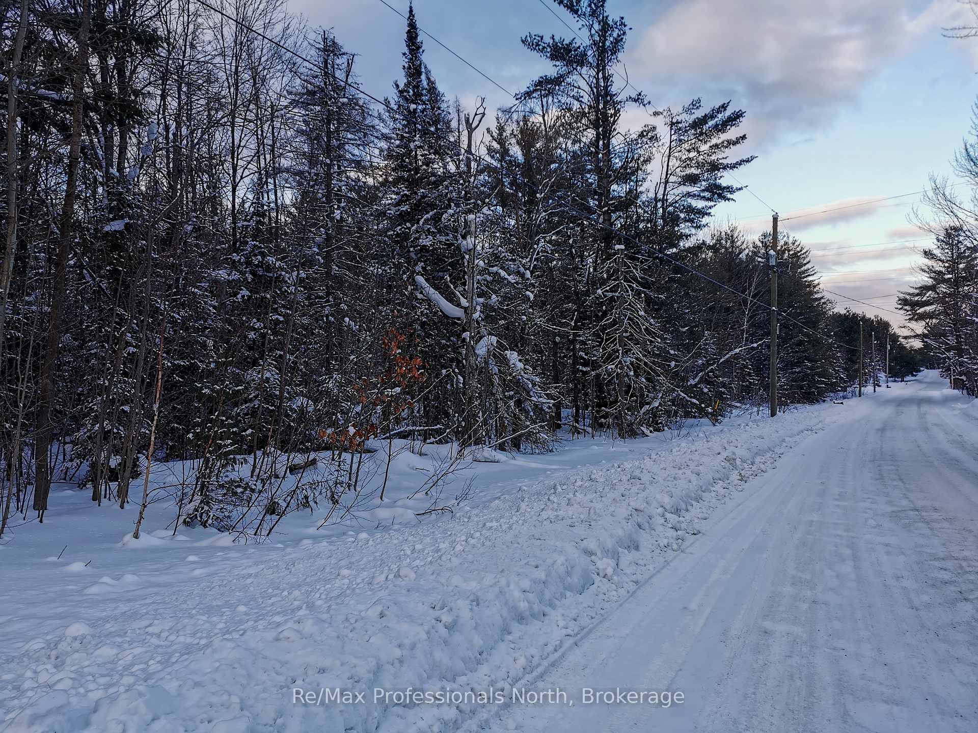 00 Germania Road, Bracebridge, ON P1P 1R3