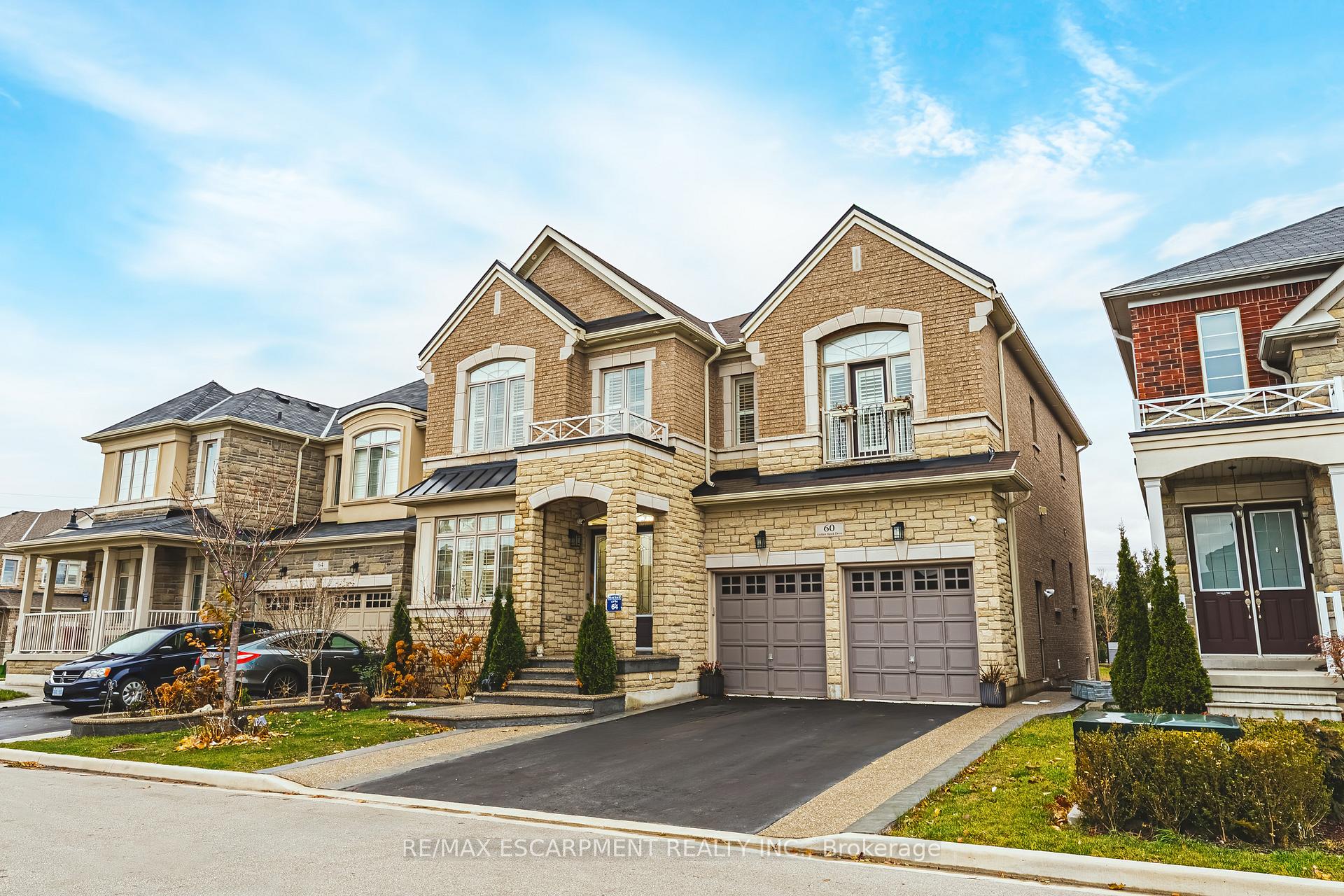60 Golden Hawk Drive, Hamilton, ON L8B 1W9