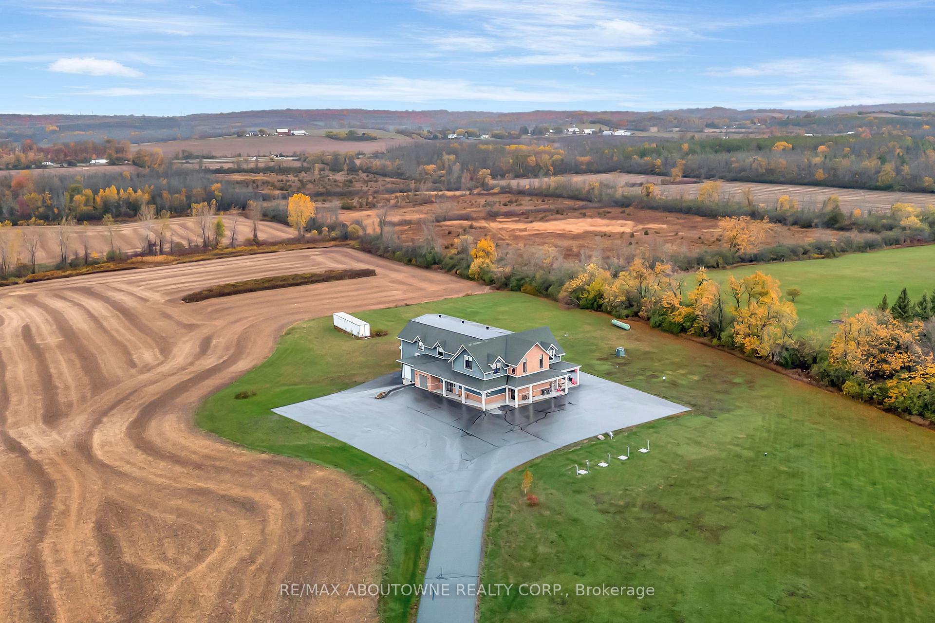 842 Hamilton Road, Quinte West, ON K8N 4Z5