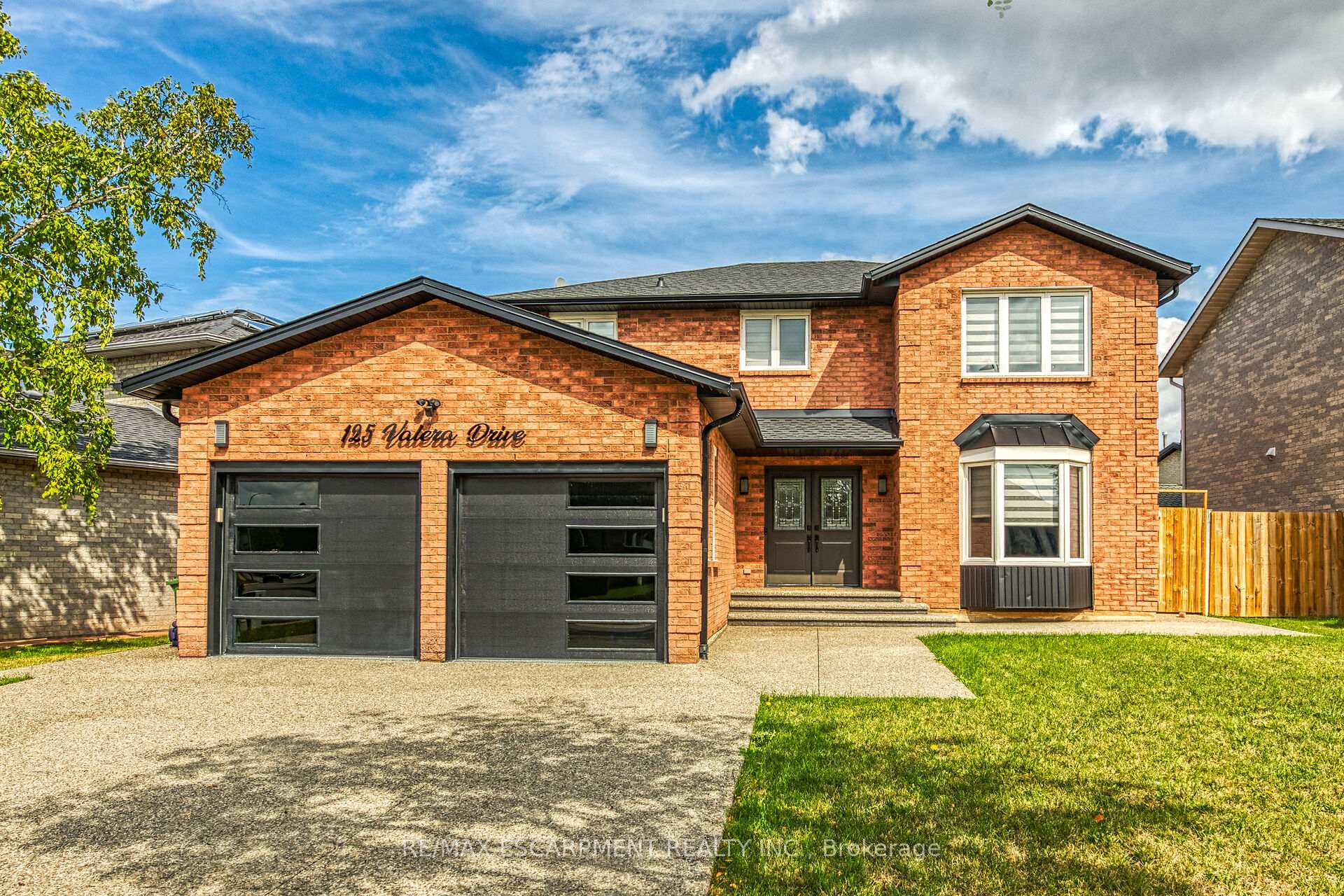 125 E Valera Drive, Hamilton, ON L8E 4S9