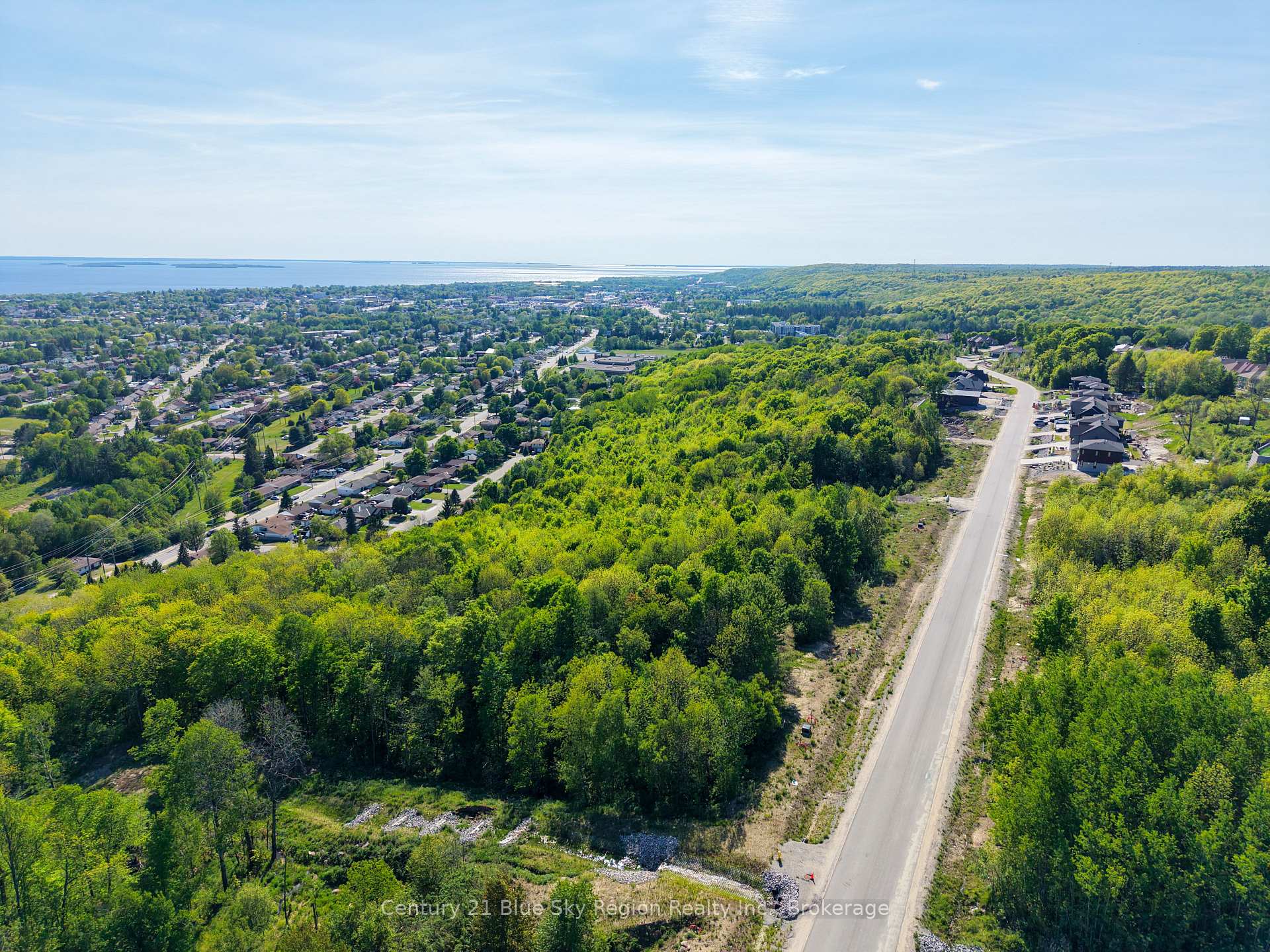 66 KENRETA Drive, North Bay, ON P1C 0A5
