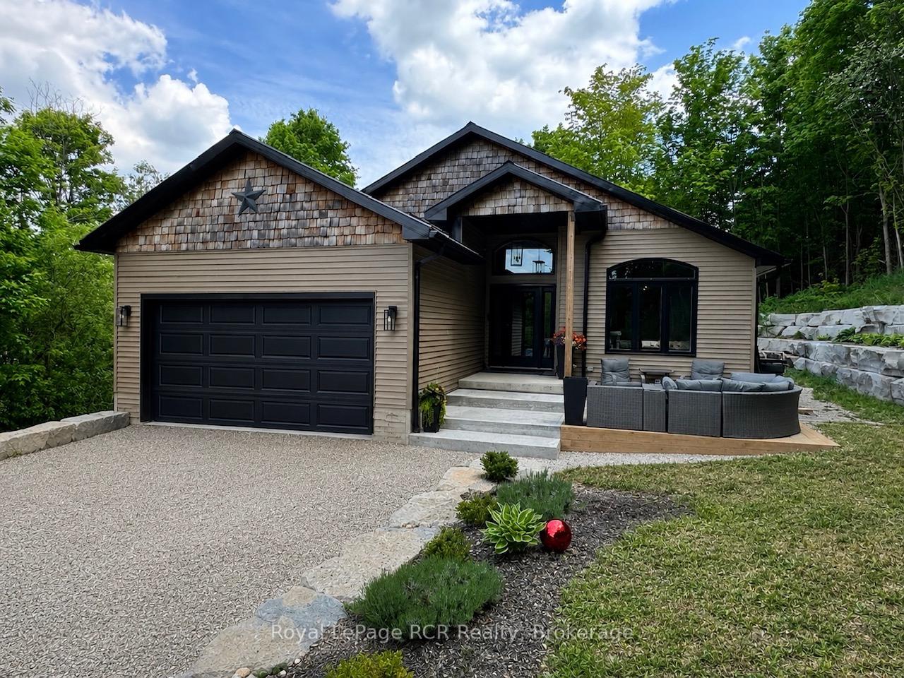 167 Prince Street, Grey Highlands, ON N0C 1K0