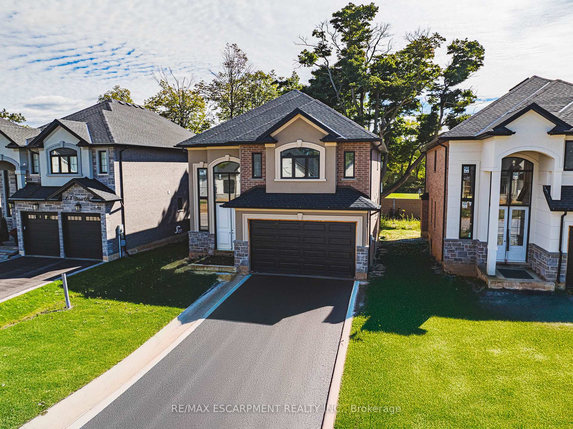 44 Cesar Place, Hamilton, ON L9G 0G3