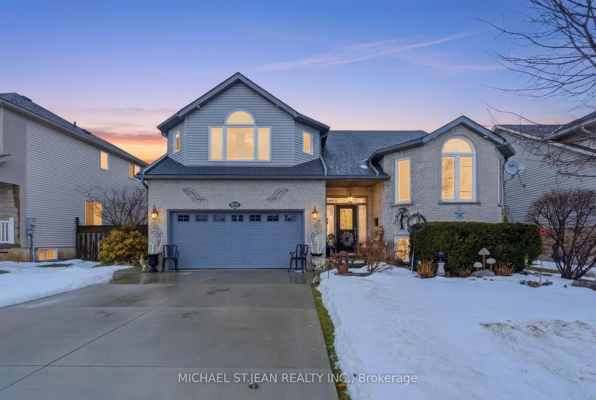 6295 Townline Road, West Lincoln, ON L0R 2A0