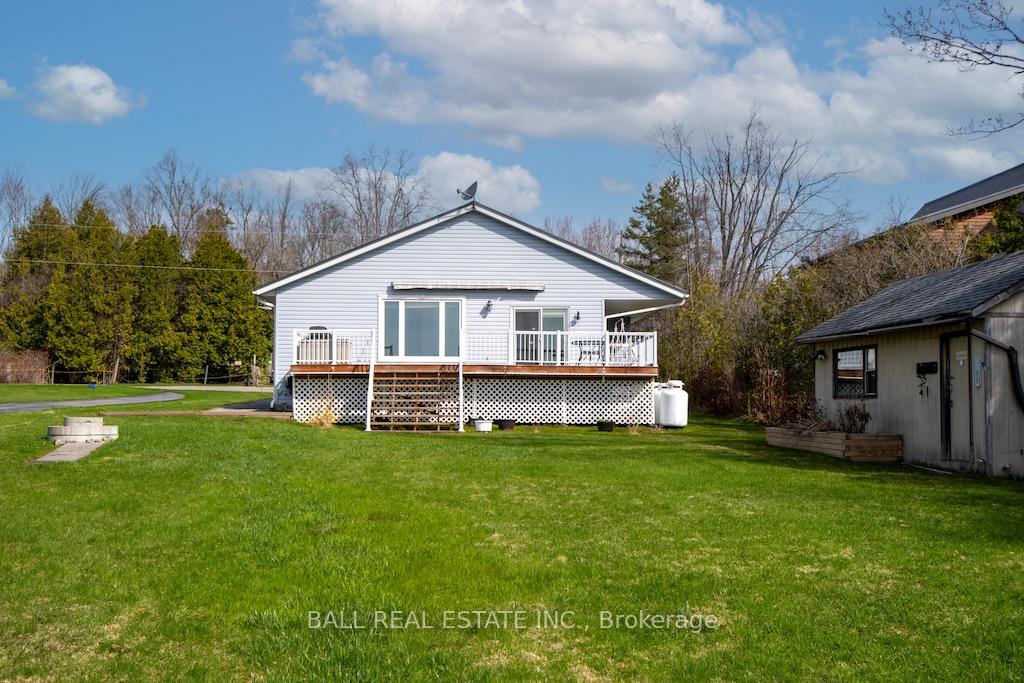 689 North Shore Drive E, Otonabee-South Monaghan, ON K0L 1B0