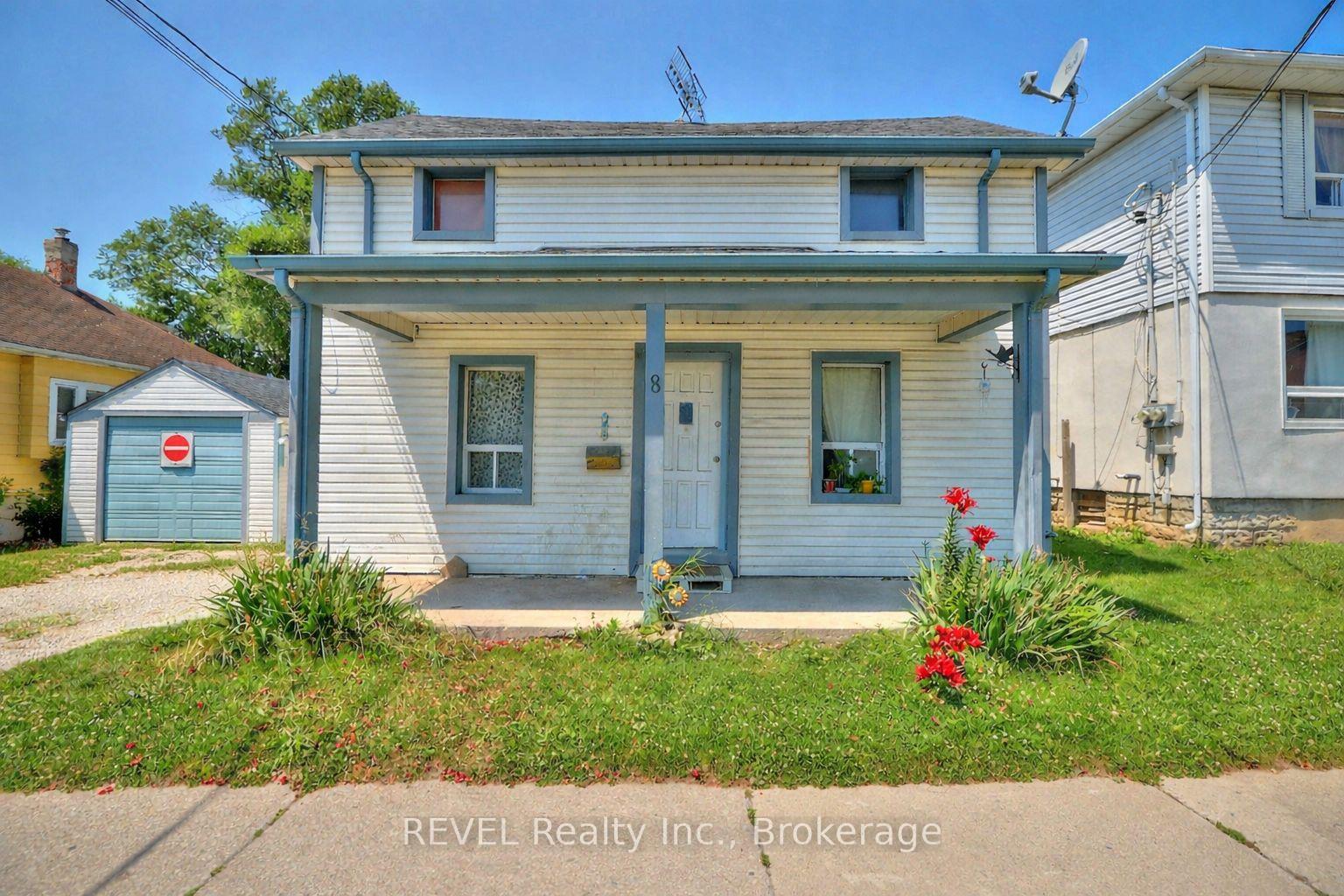 8 PELHAM Road, St. Catharines, ON L2S 1P9