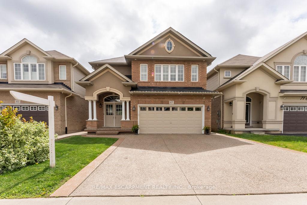 67 Bellroyal Crescent, Hamilton, ON L8J 0E7