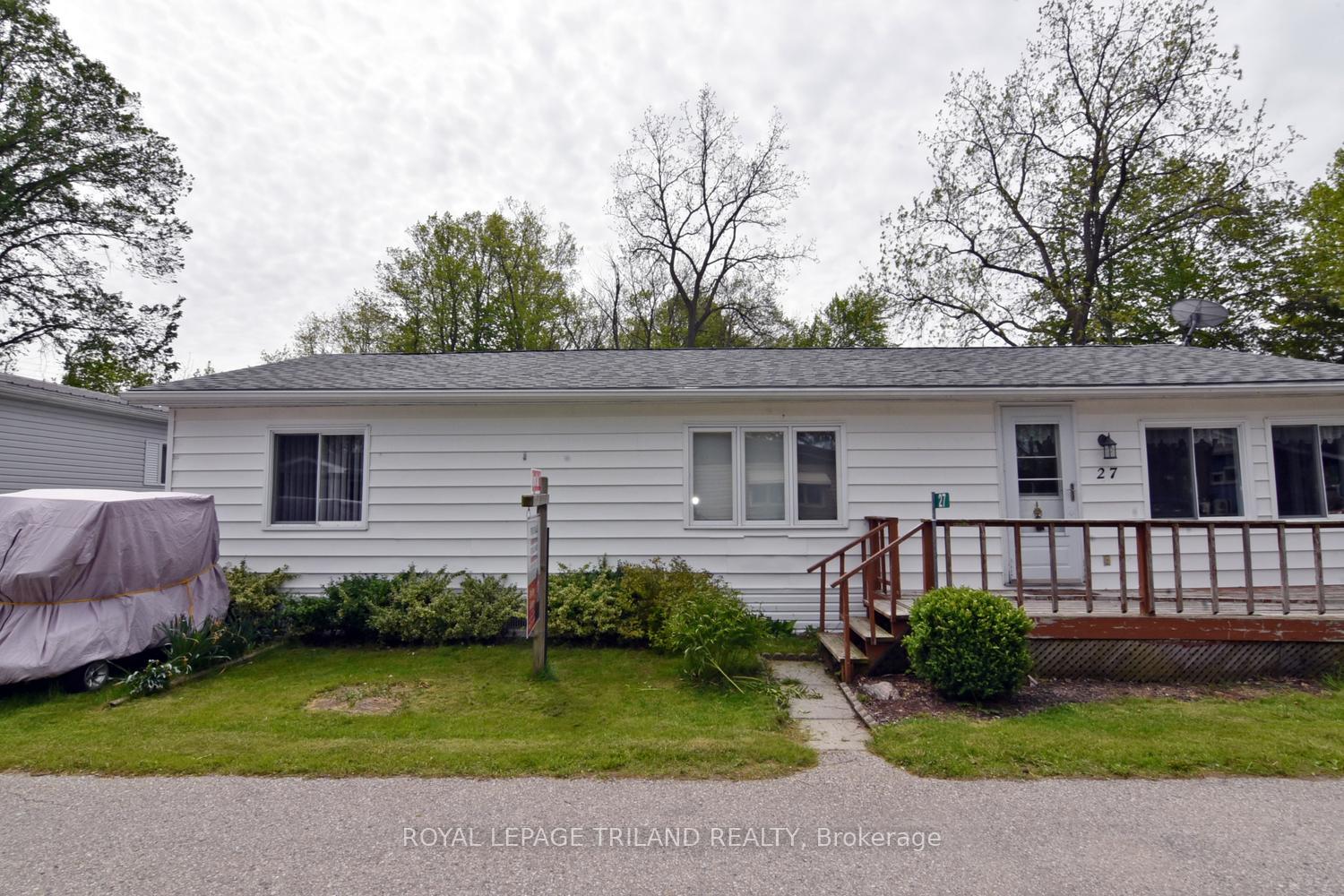 9385 Ipperwash Road 27, Lambton Shores, ON N0N 1J3