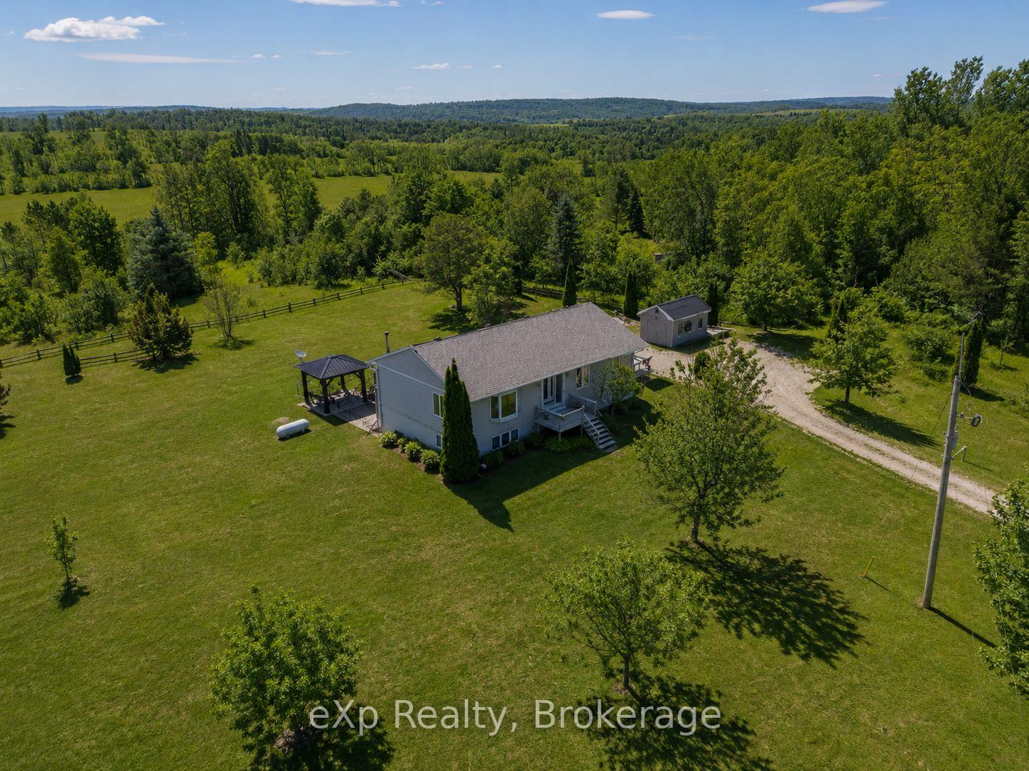 585206 10A Side Road, Grey Highlands, ON N0C 1H0