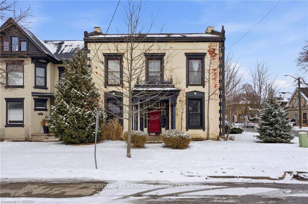 220 Nelson Street, Brantford, ON N3S 4C1