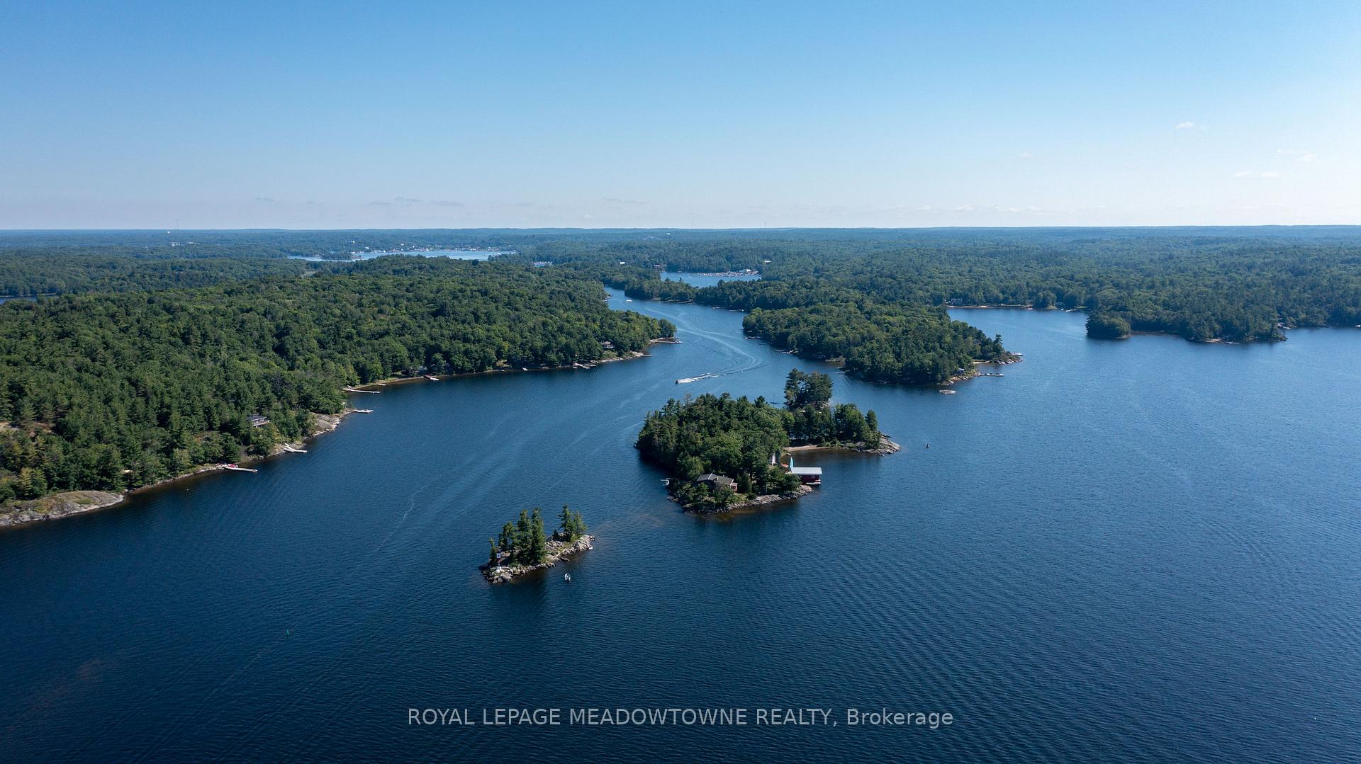 1 B721 Galt Island, The Archipelago, ON P2A 2X4